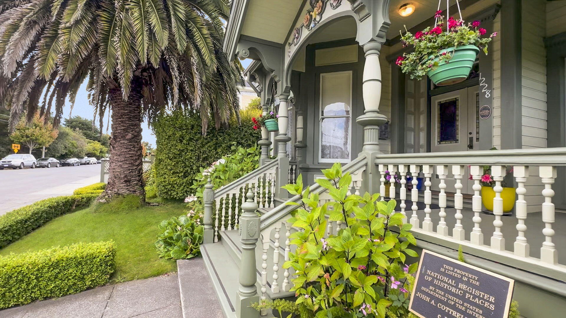 1228 C Street
