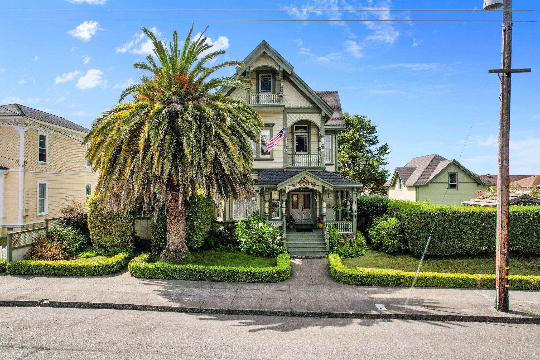 1228 C Street