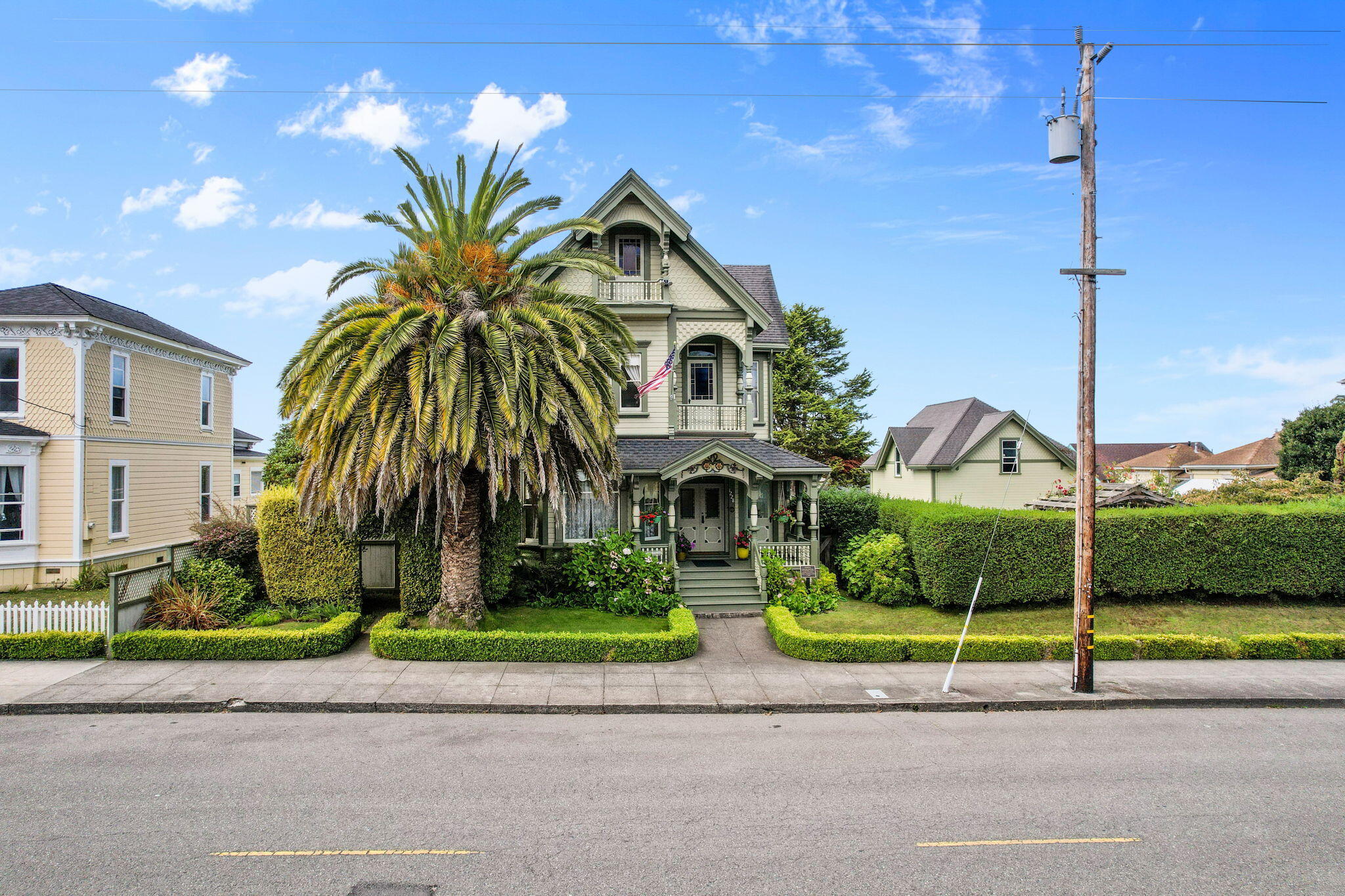 1228 C Street