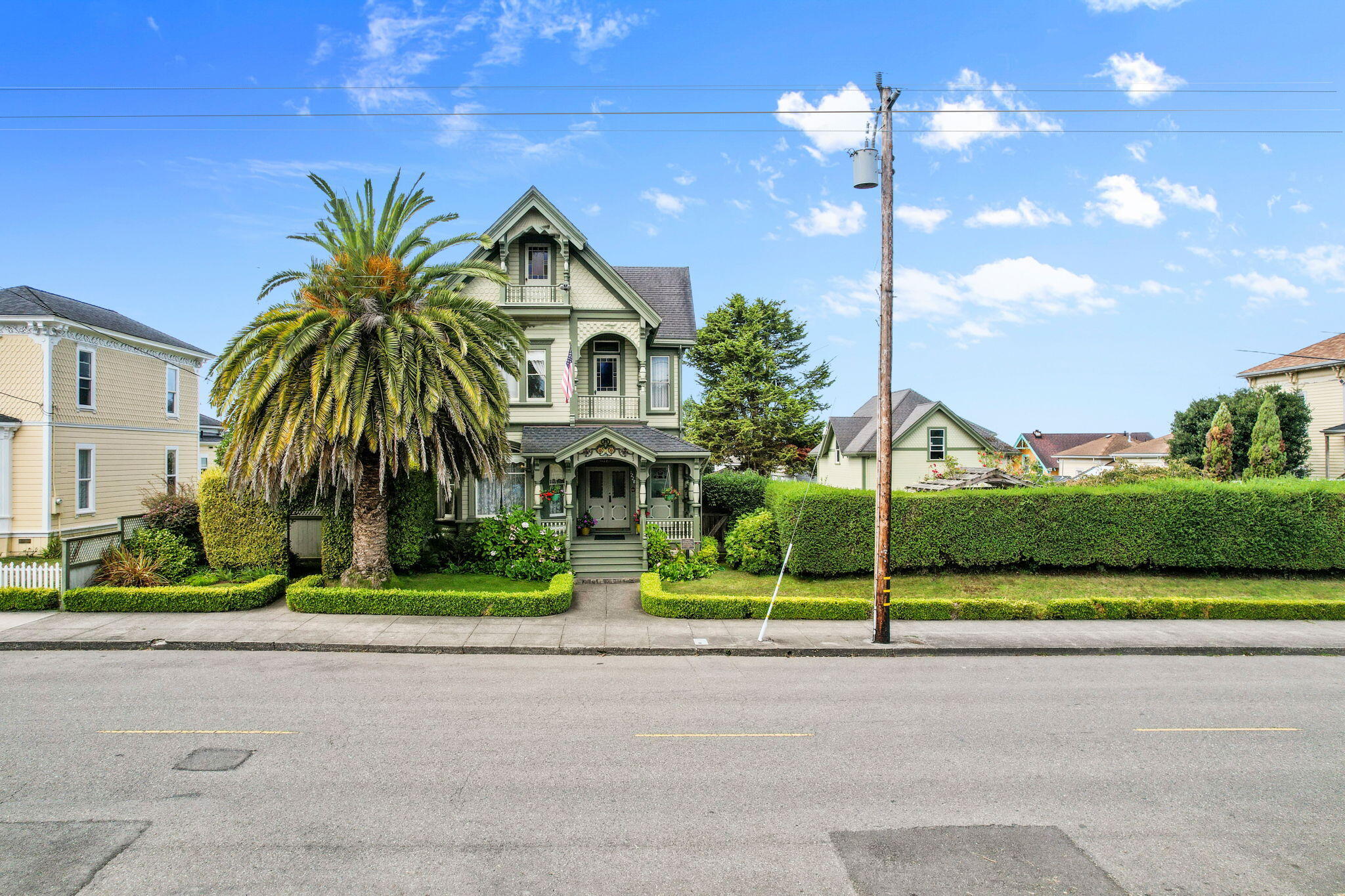 1228 C Street