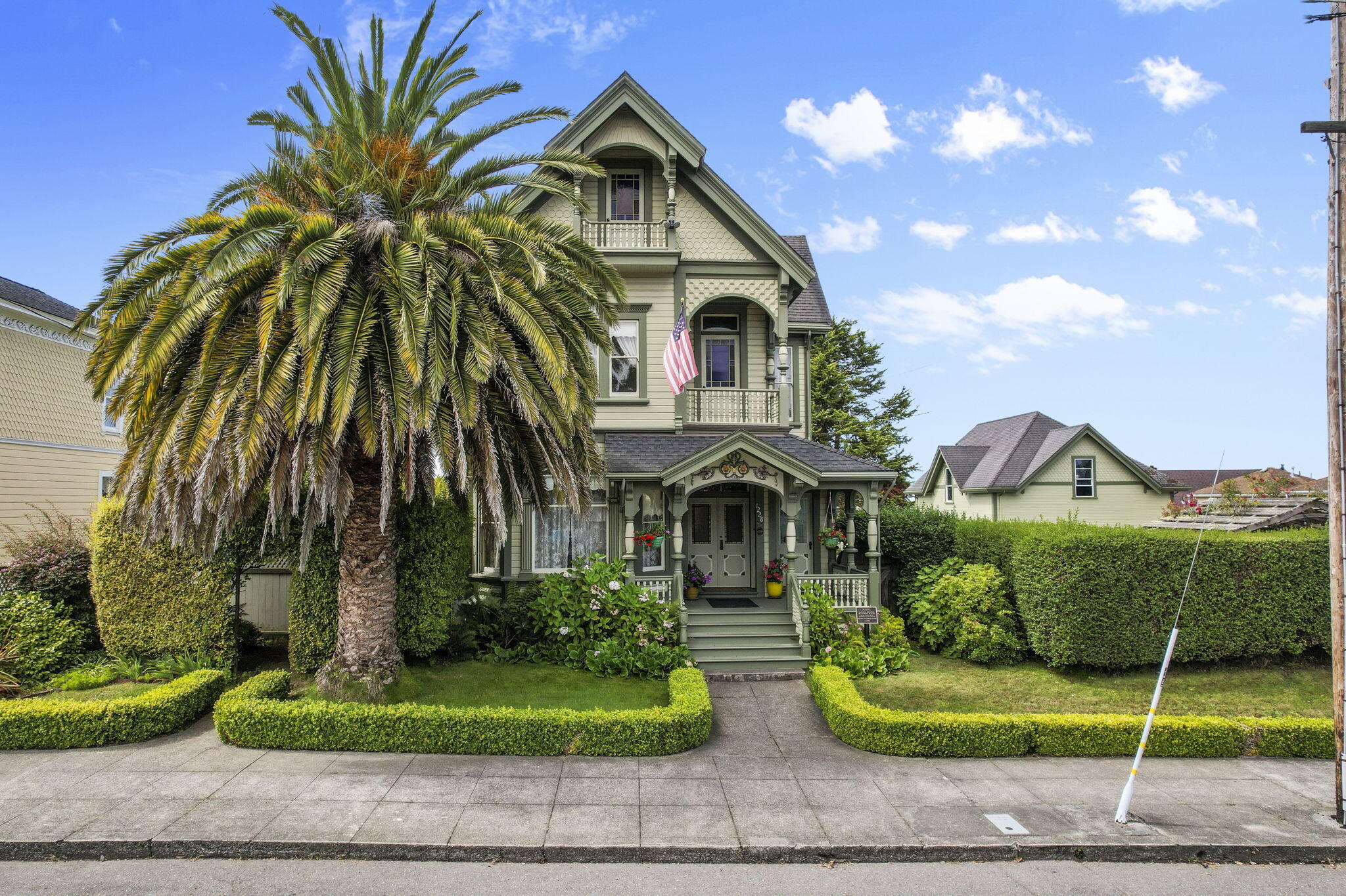 1228 C Street