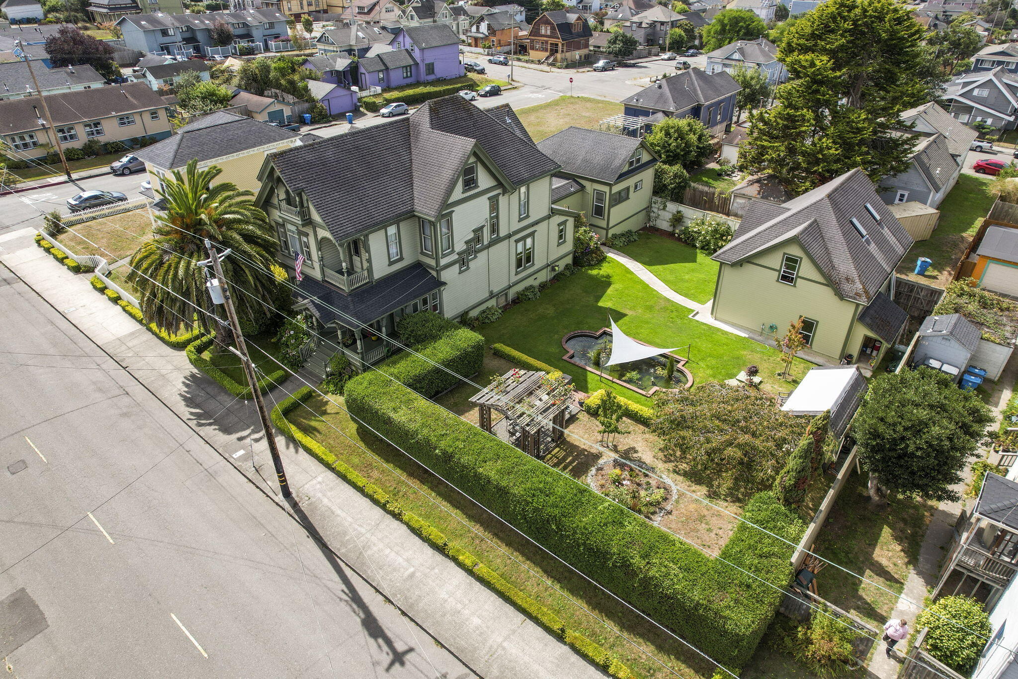 1228 C Street
