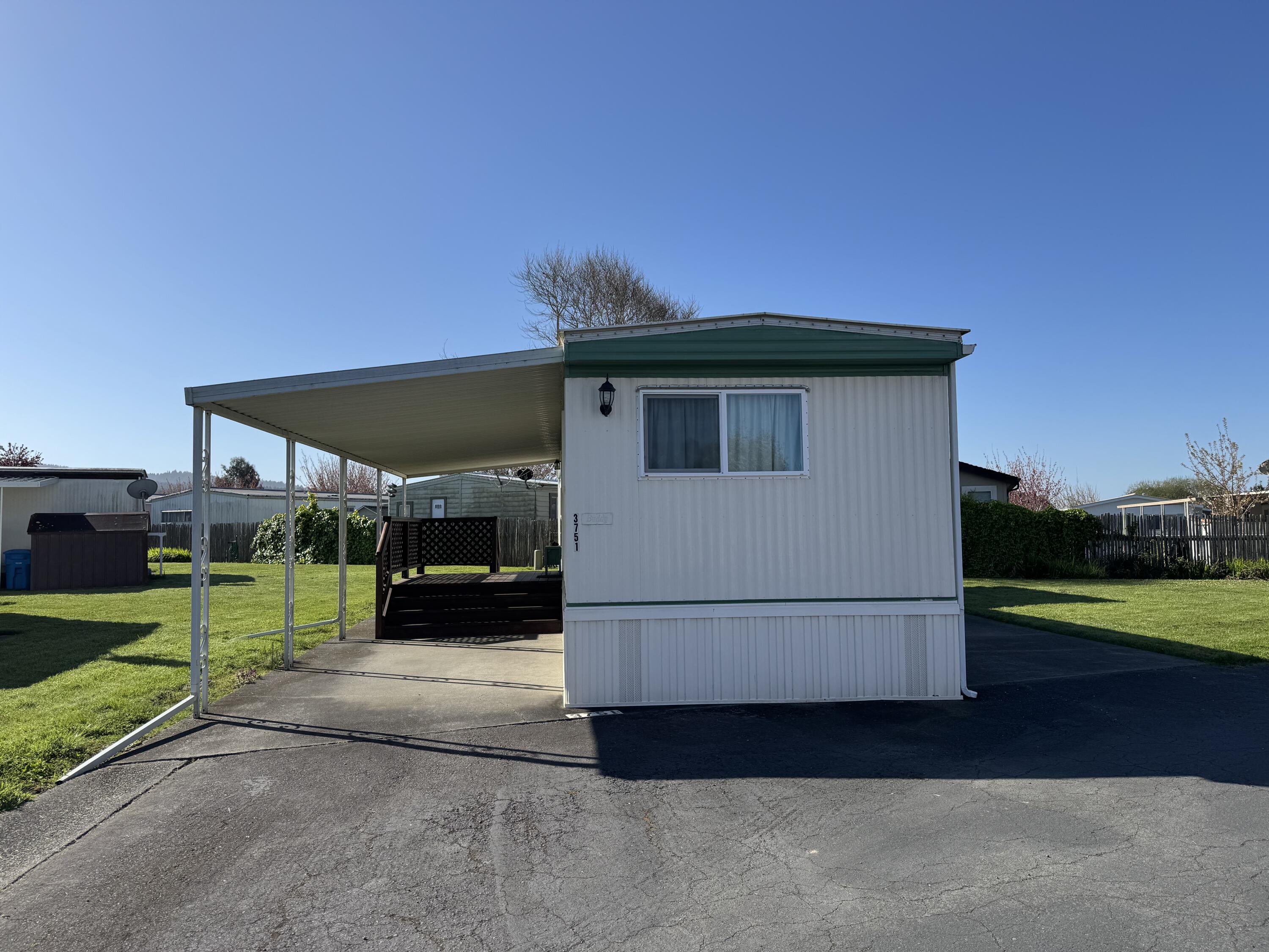 3751 N Quarter Circle 105