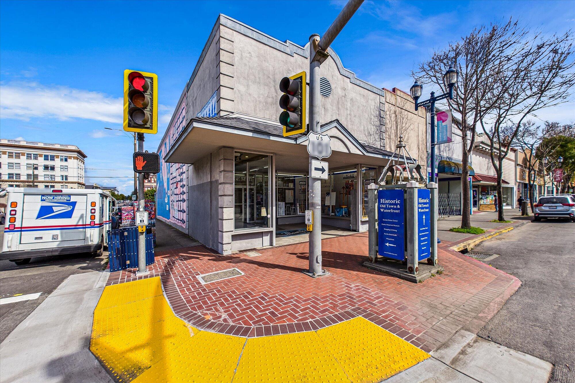 401 + 417 5th Street