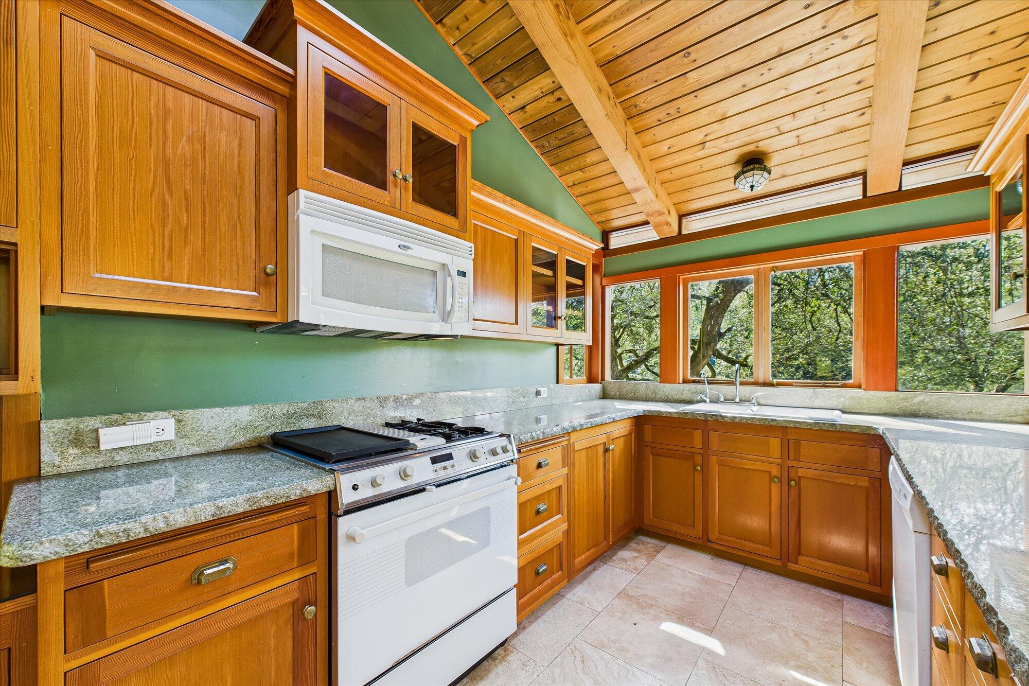 3319 Campbell Ridge Road