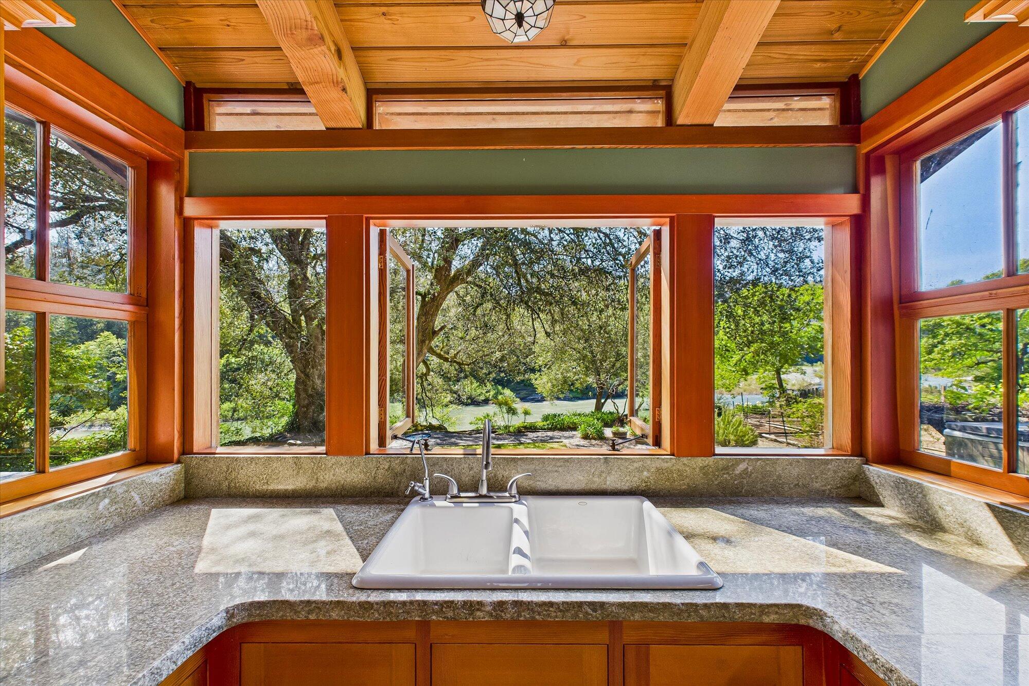 3319 Campbell Ridge Road