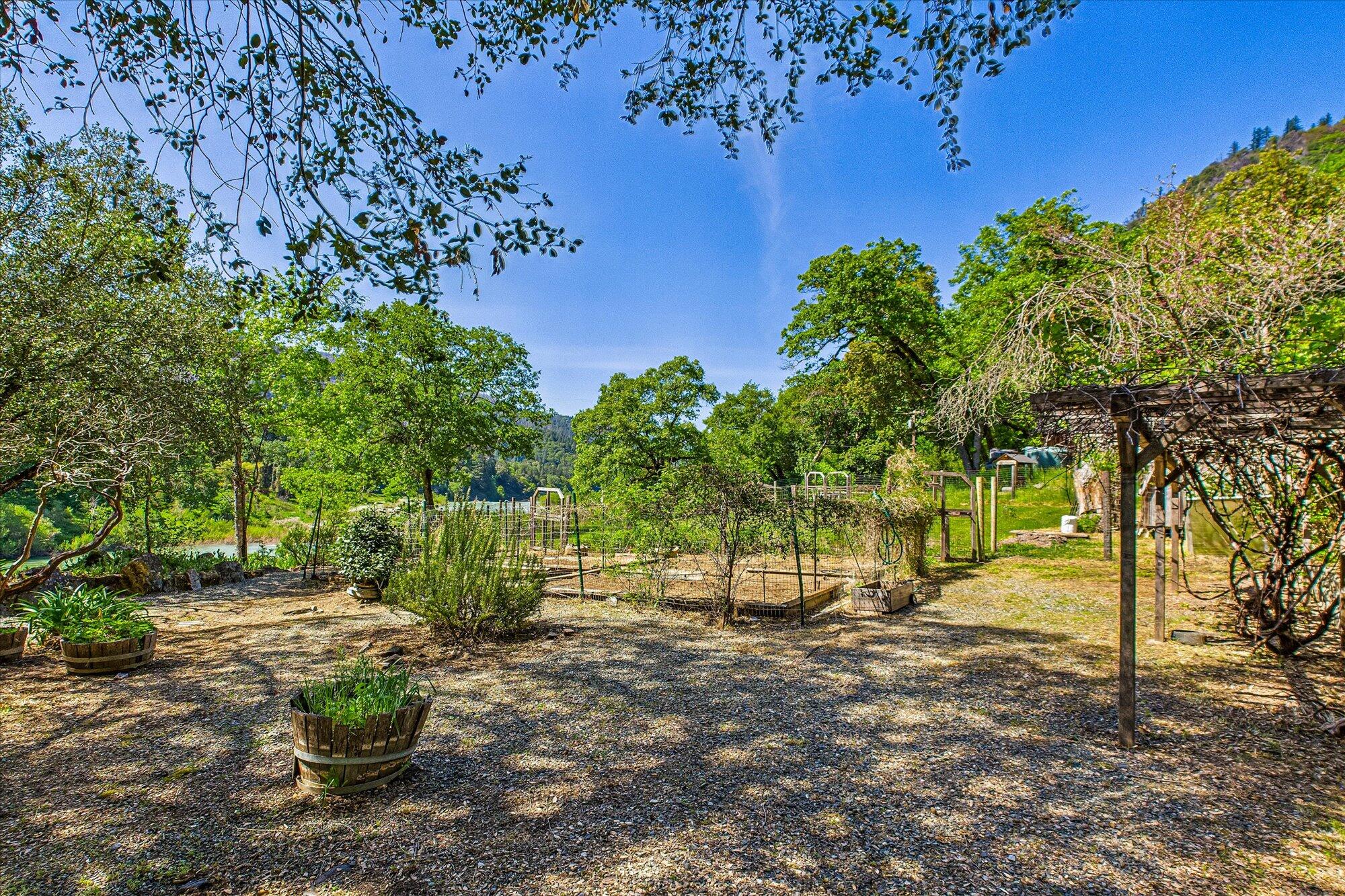 3319 Campbell Ridge Road