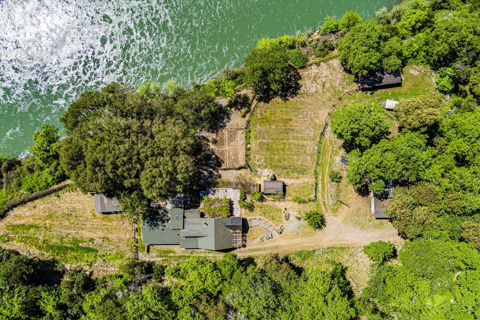 3319 Campbell Ridge Road