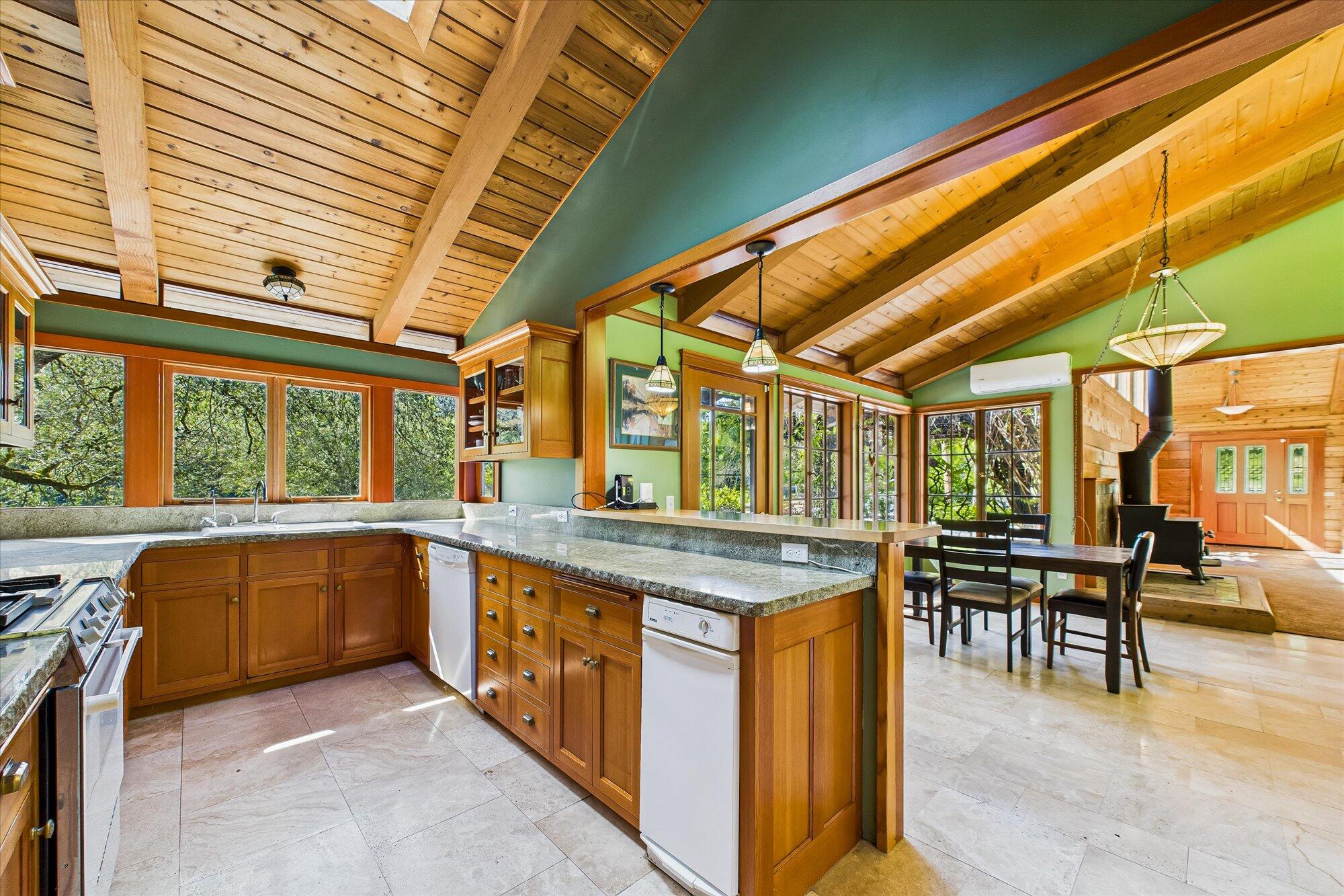 3319 Campbell Ridge Road