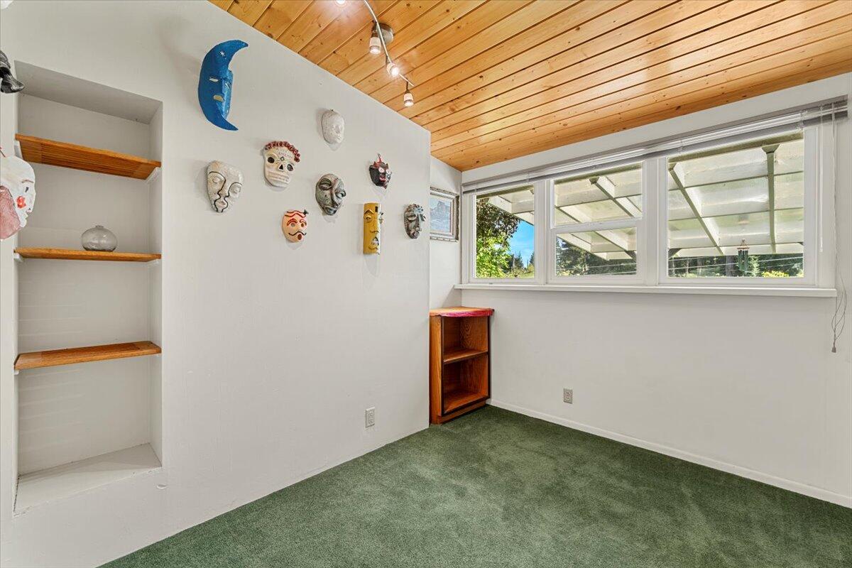 7881 Valley Drive