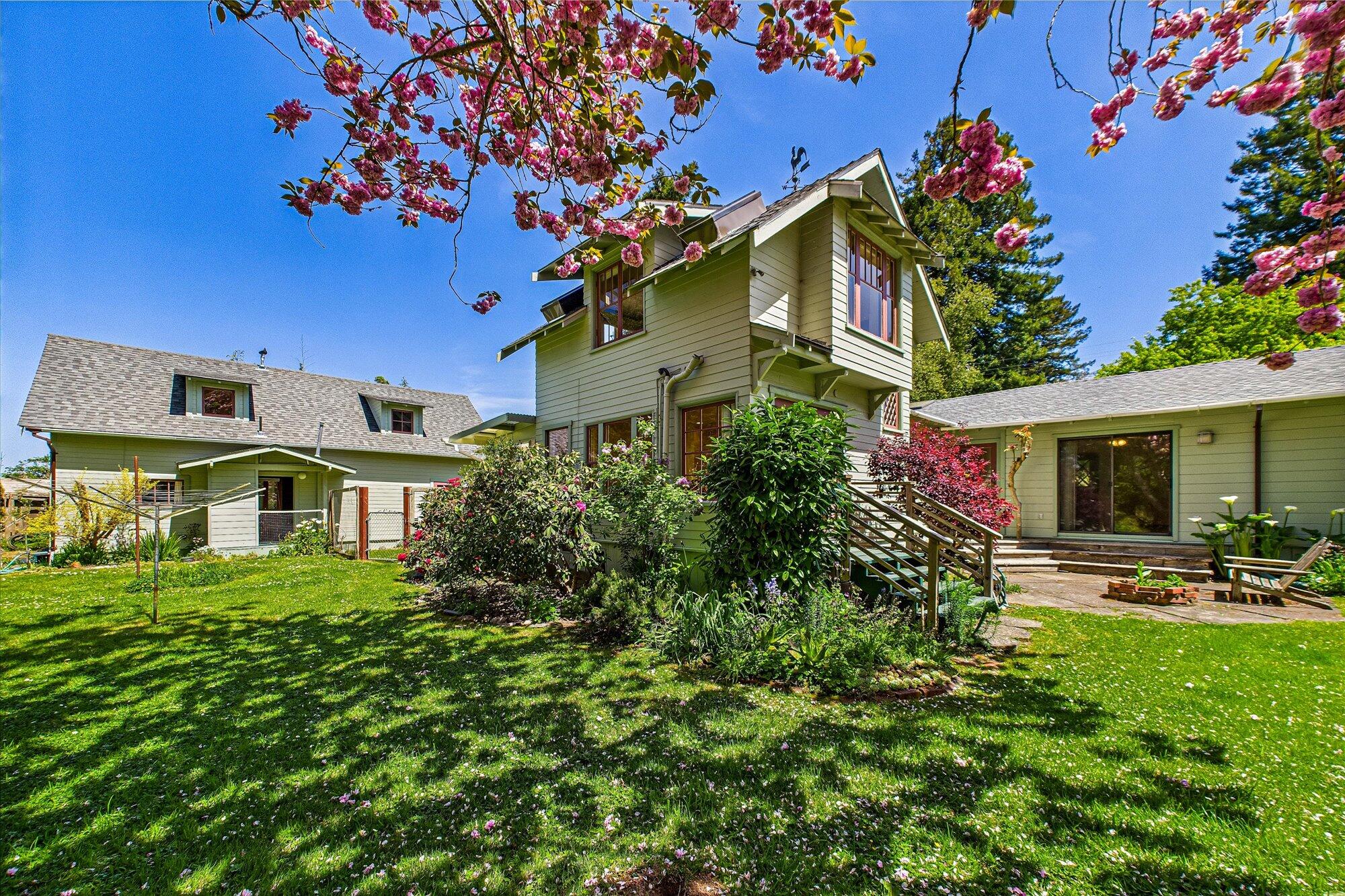 3472 Mitchell Heights Drive