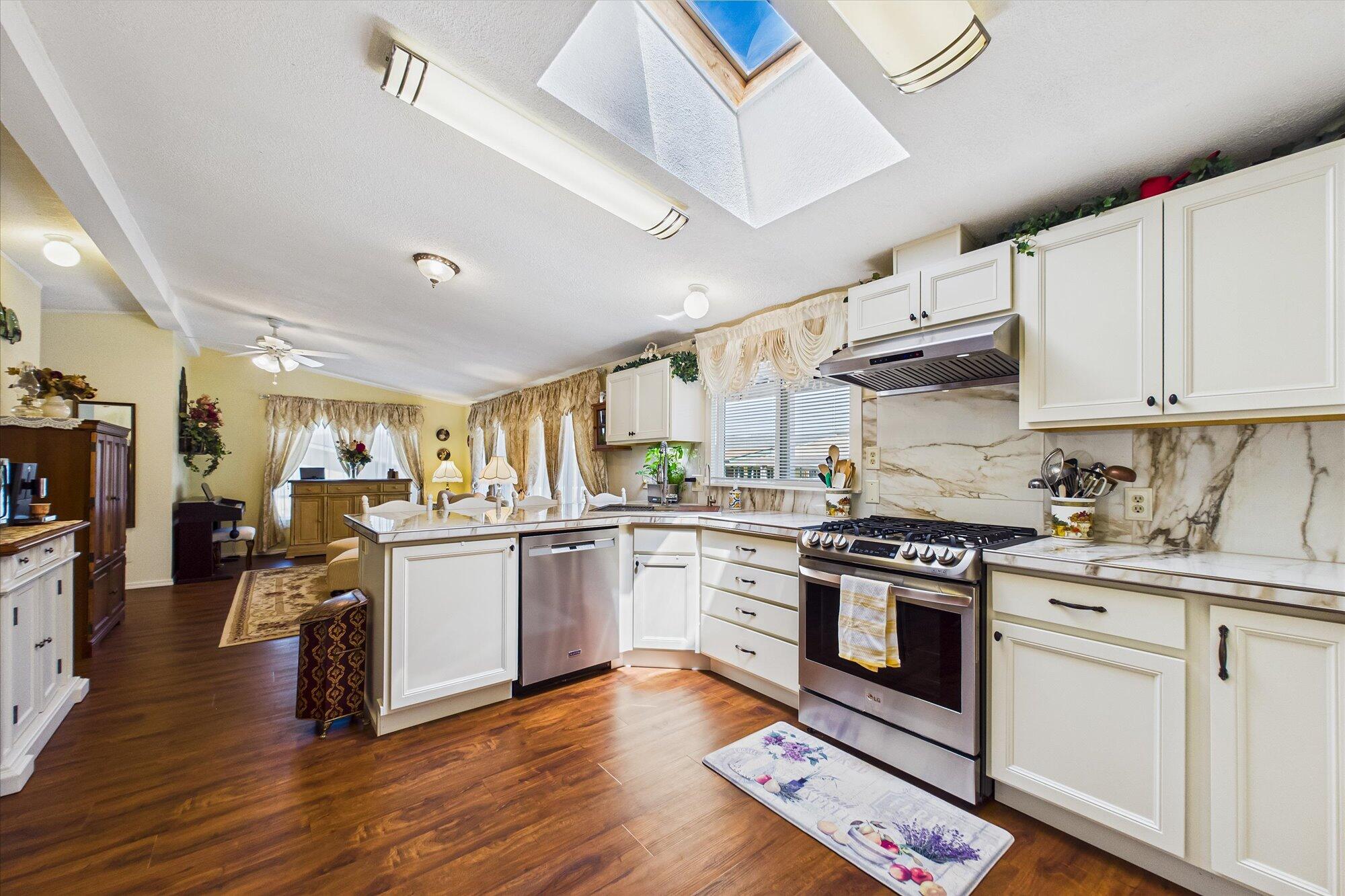 133 Castle Court 133