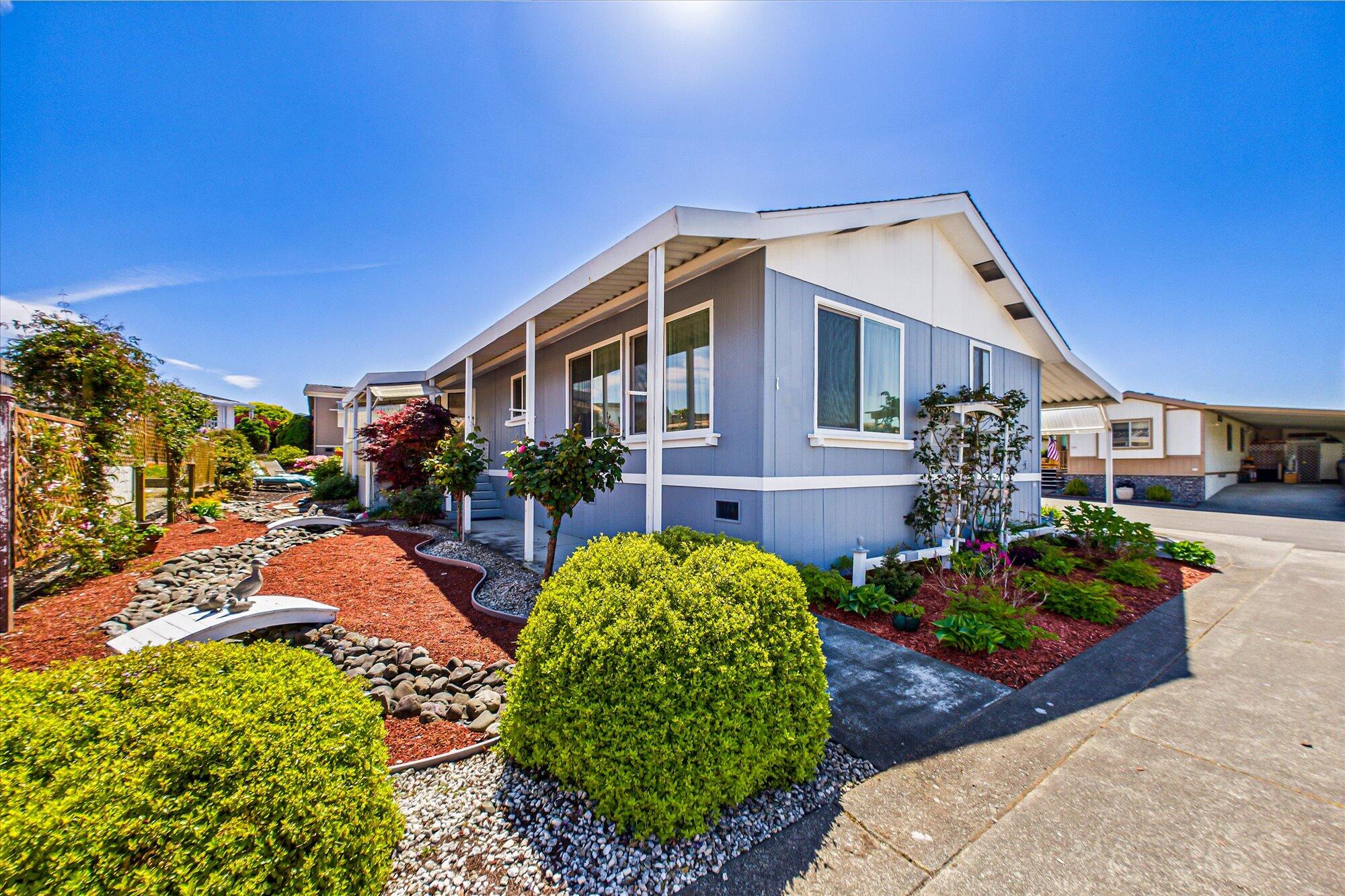 133 Castle Court 133