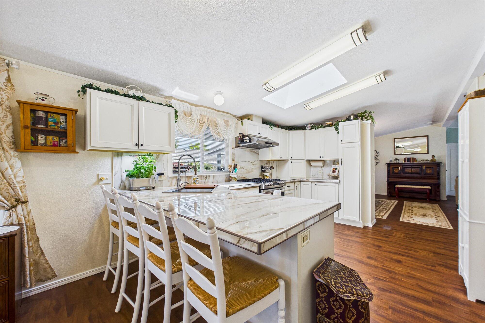 133 Castle Court 133