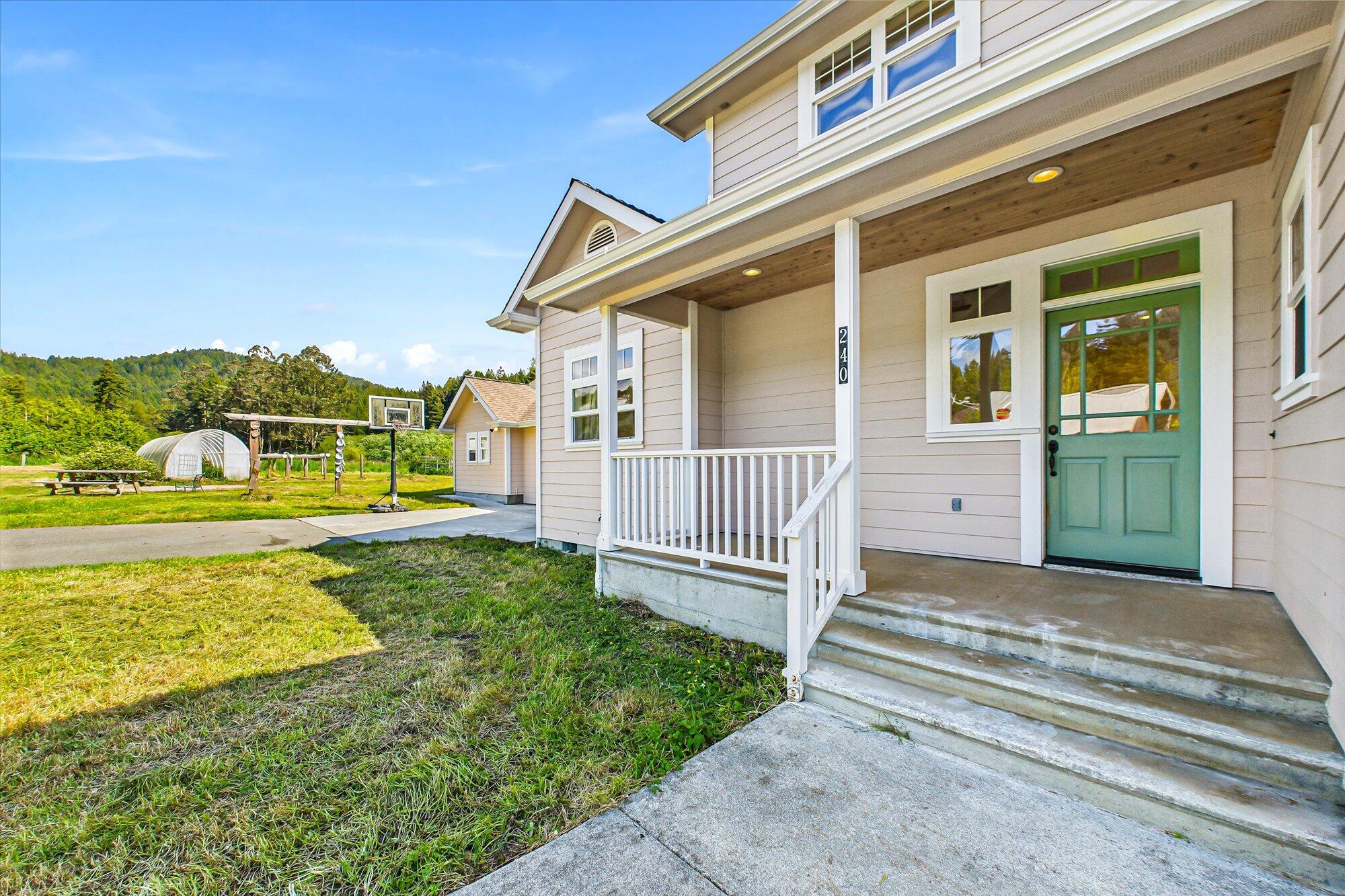 240 Ole Hansen Road
