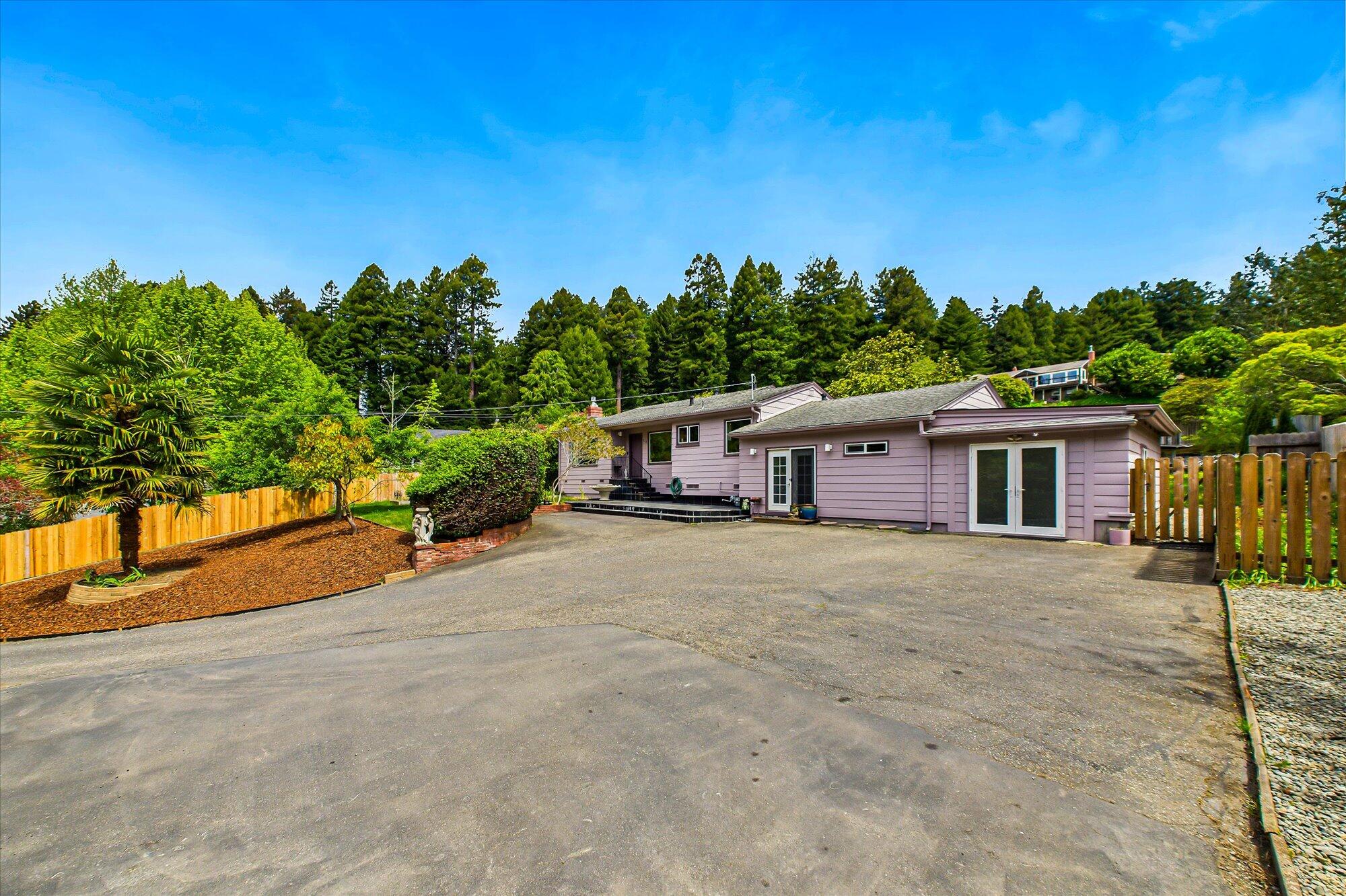 312 Shirley Boulevard