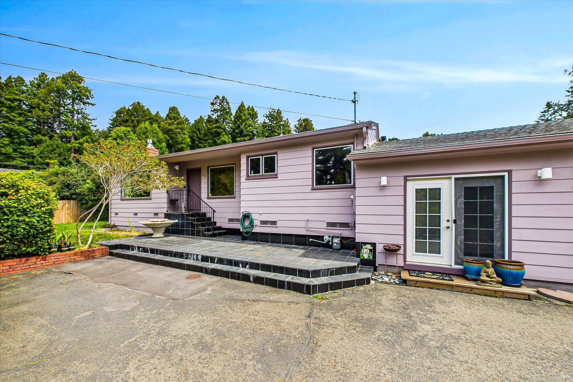 312 Shirley Boulevard