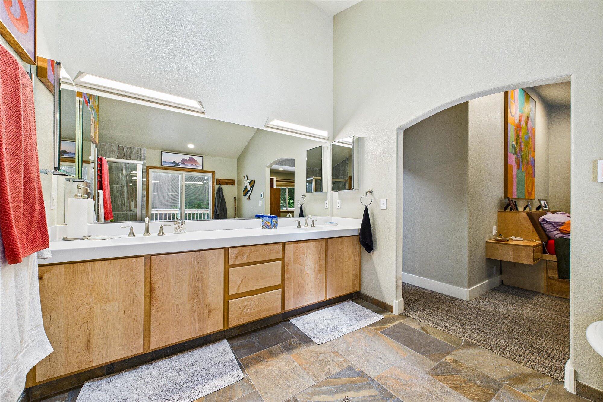 1002 Diamond Drive