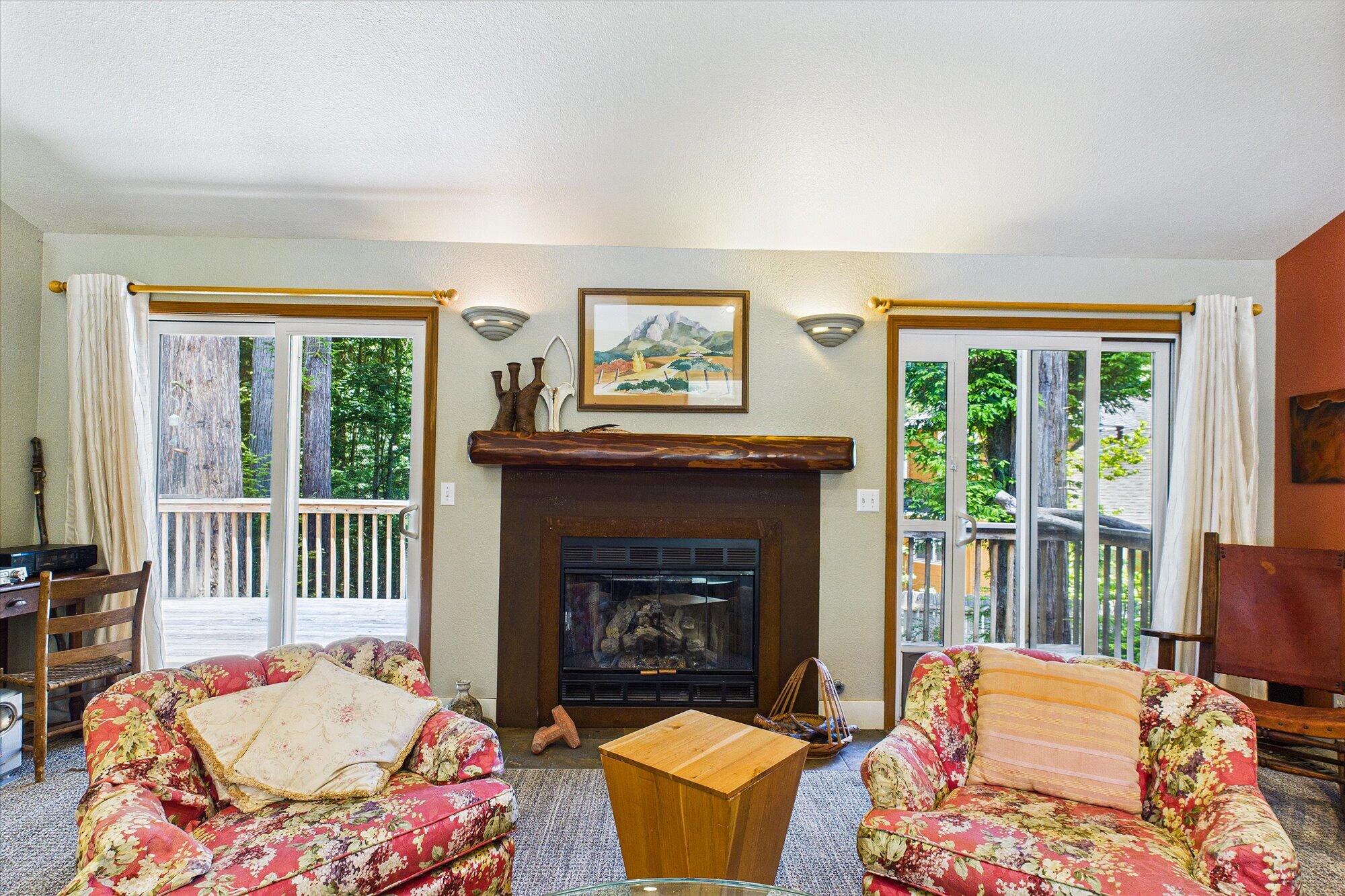 1002 Diamond Drive