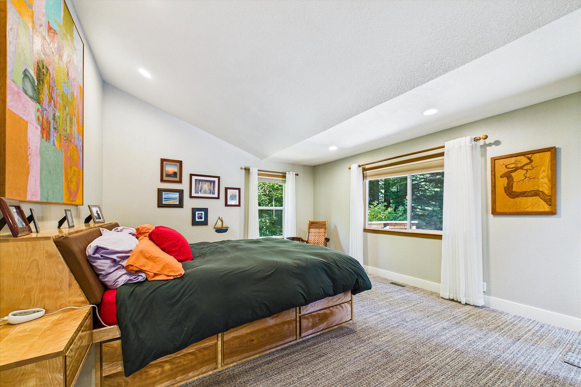 1002 Diamond Drive