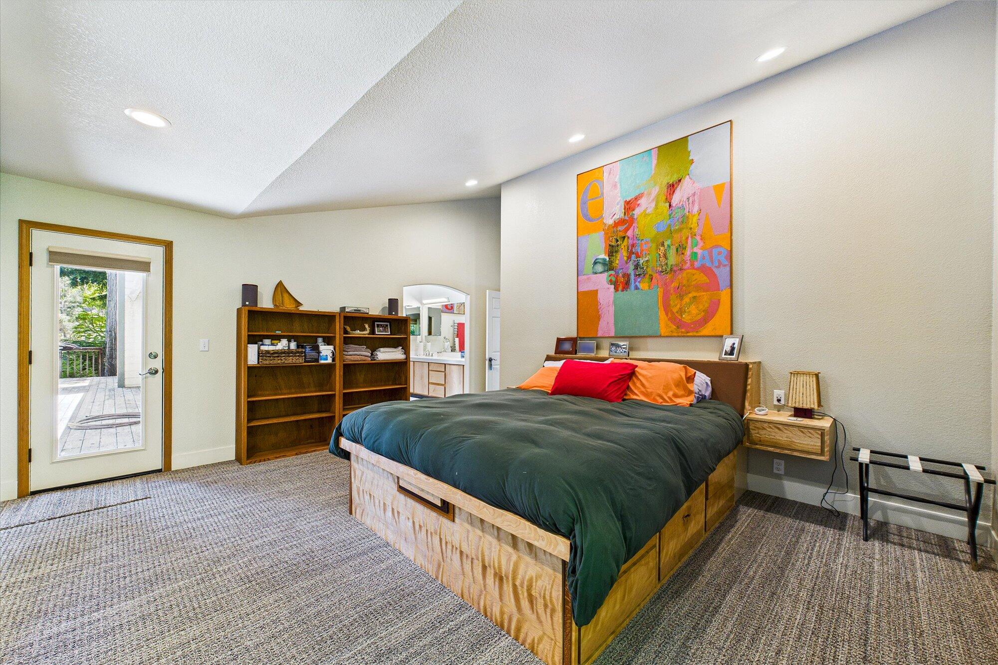 1002 Diamond Drive