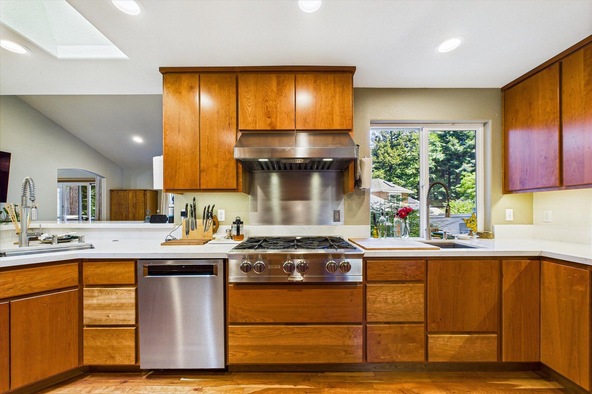 1002 Diamond Drive