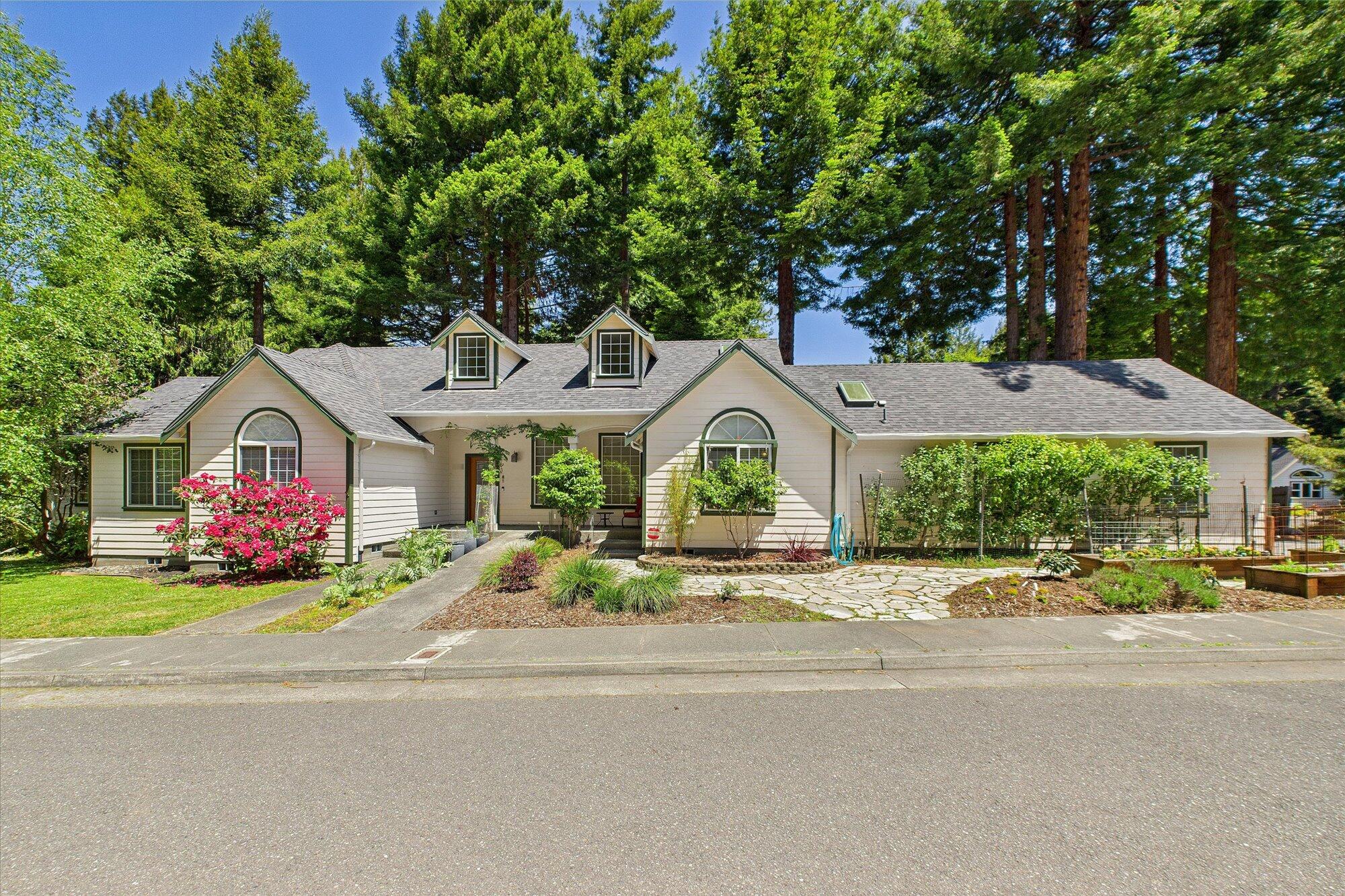 1002 Diamond Drive