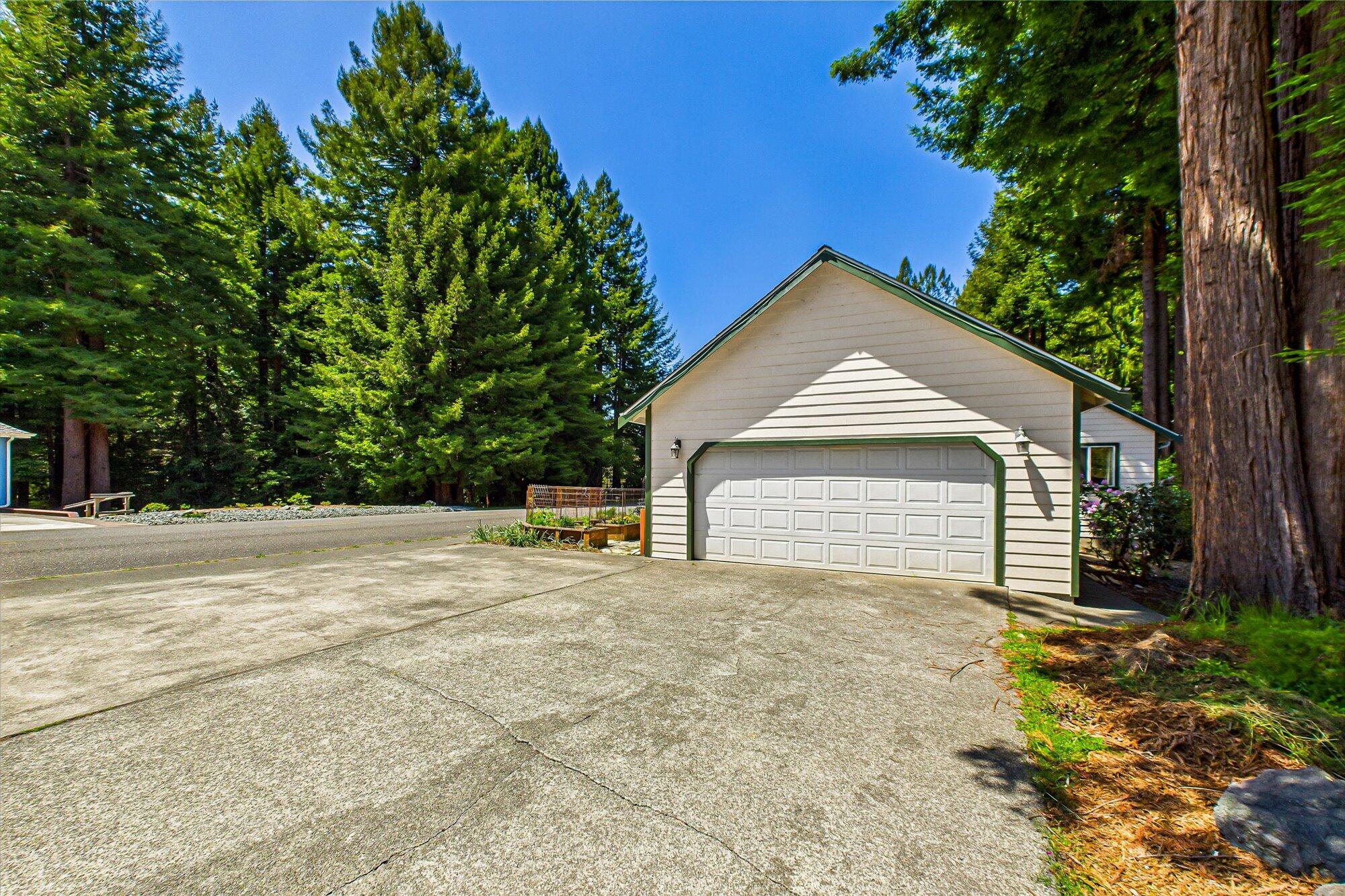 1002 Diamond Drive