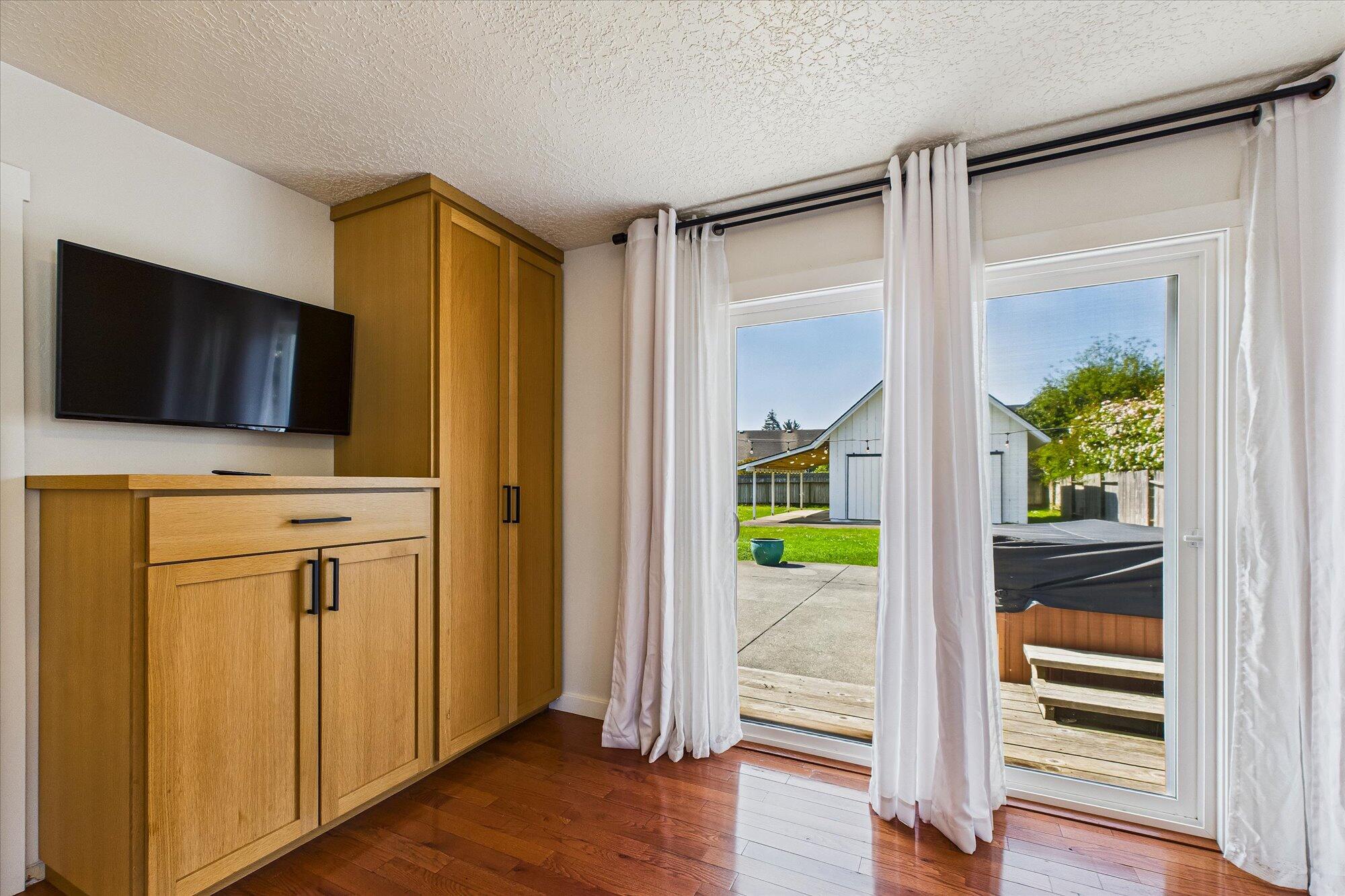1904 Pickett Road, McKinleyville