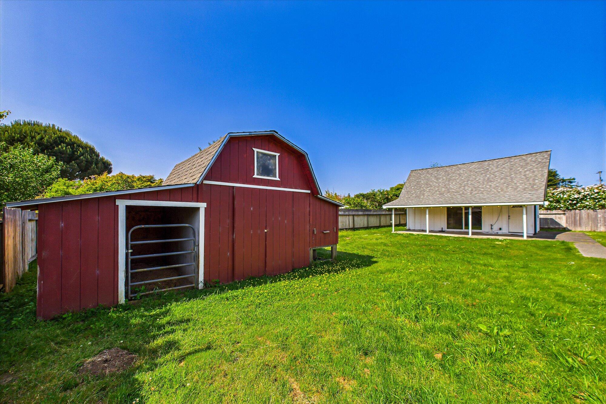1904 Pickett Road, McKinleyville