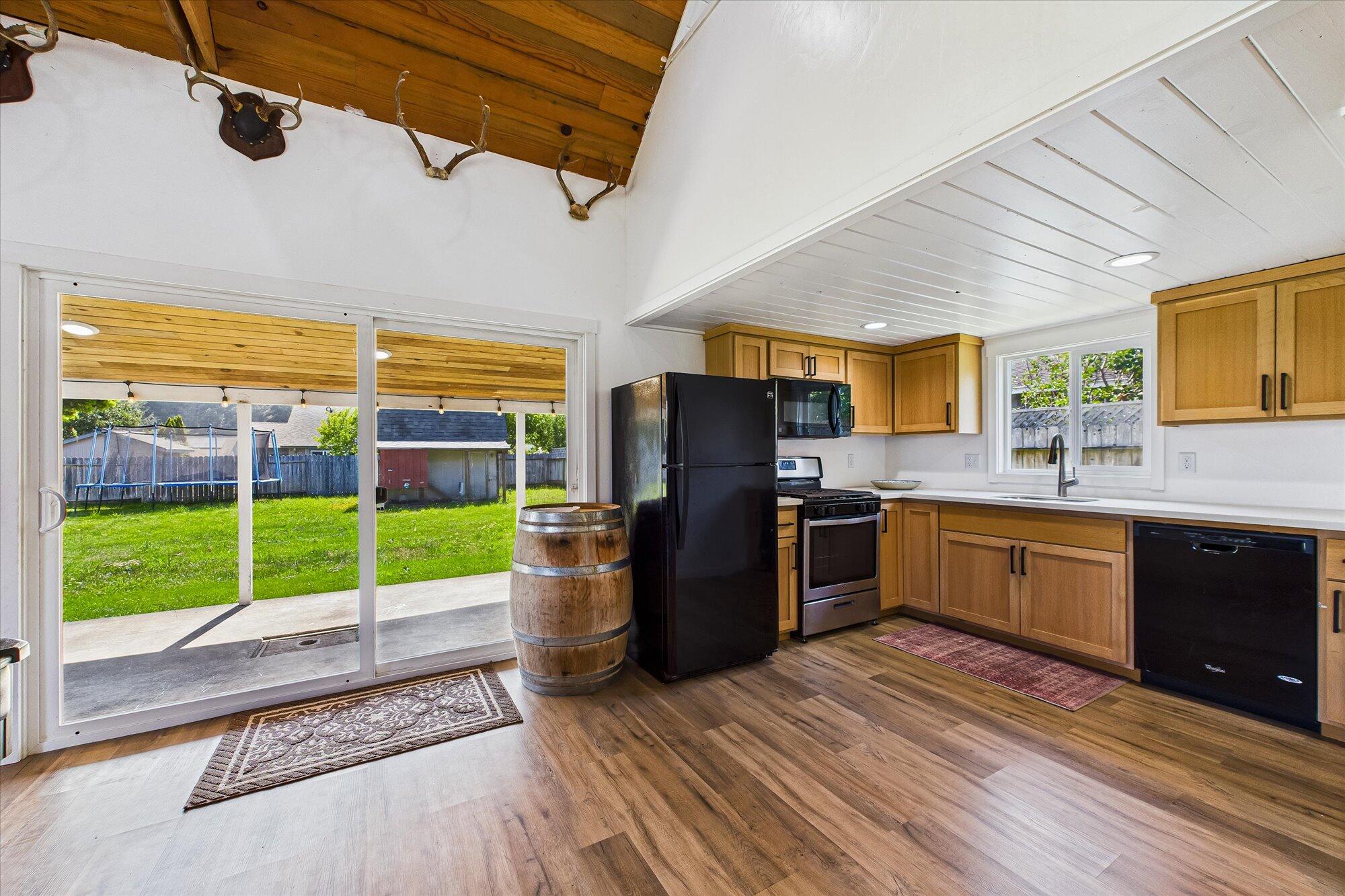 1904 Pickett Road, McKinleyville