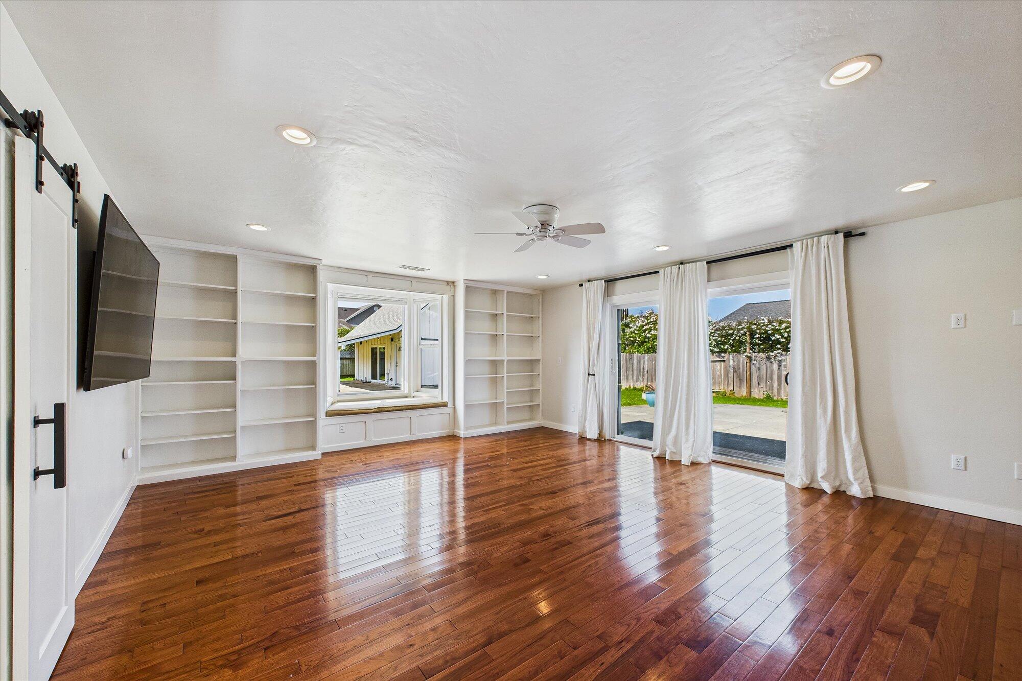 1904 Pickett Road, McKinleyville