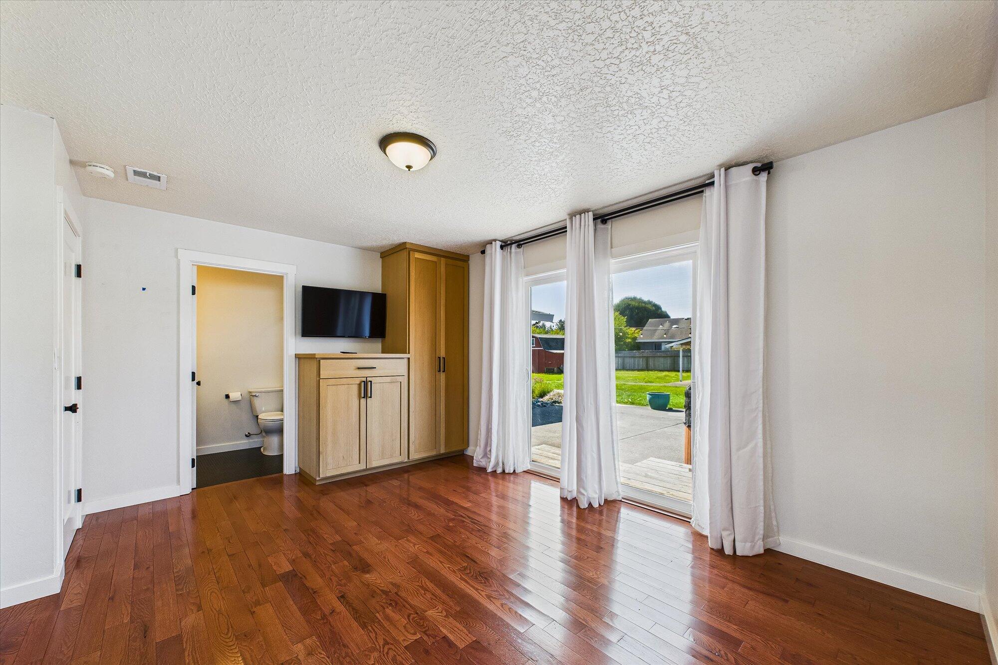 1904 Pickett Road, McKinleyville