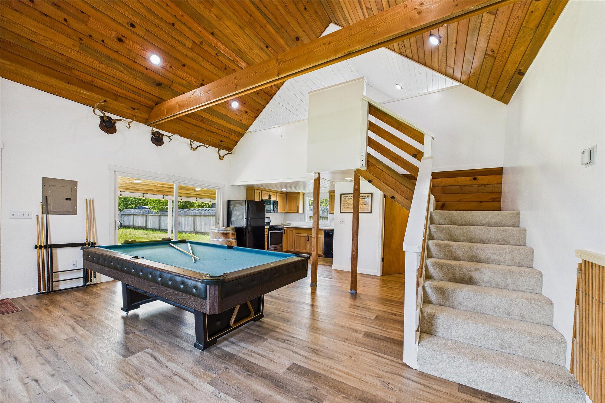 1904 Pickett Road, McKinleyville