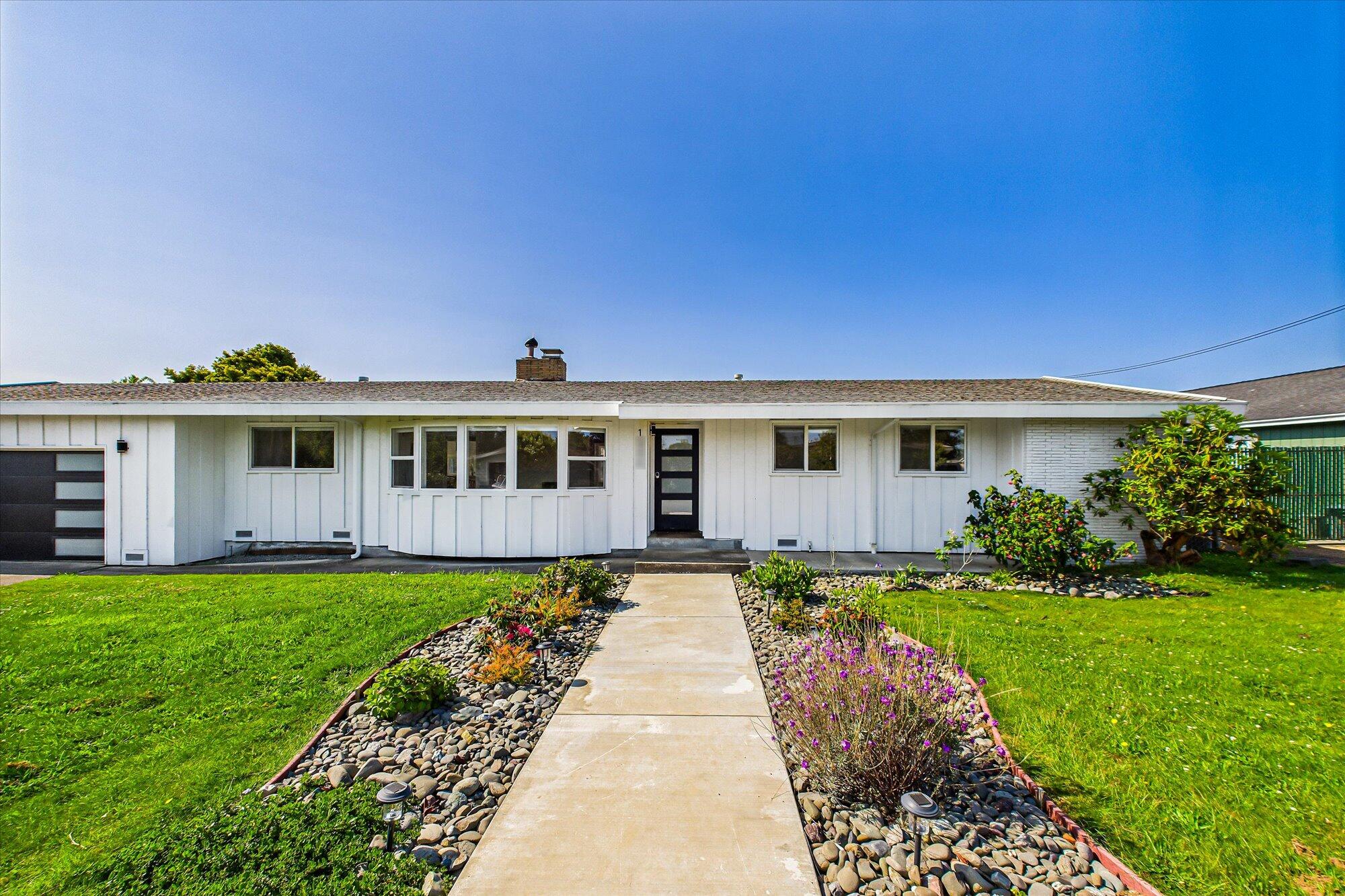 1904 Pickett Road, McKinleyville