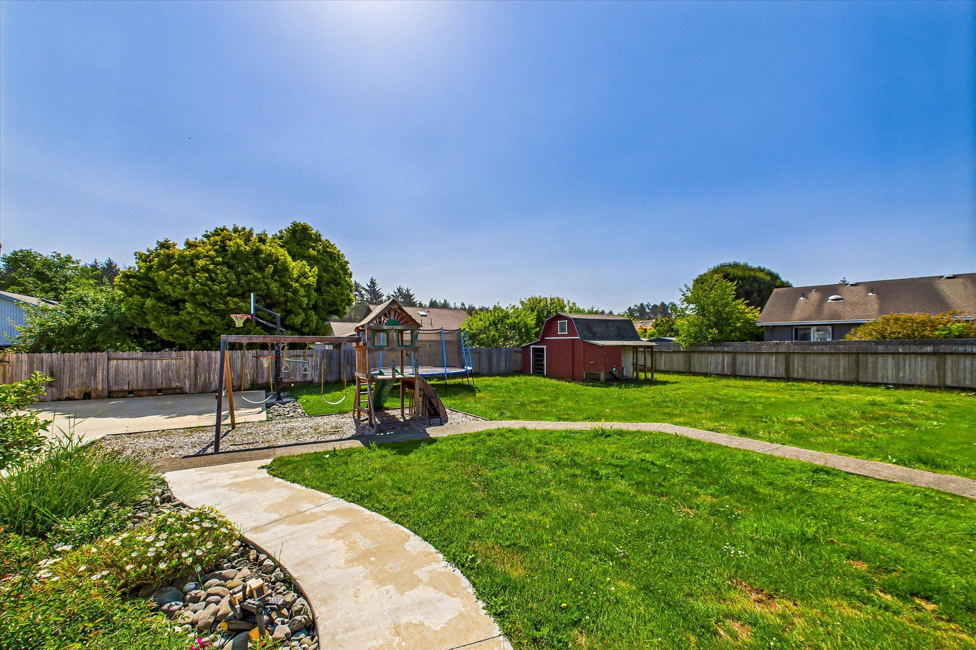 1904 Pickett Road, McKinleyville
