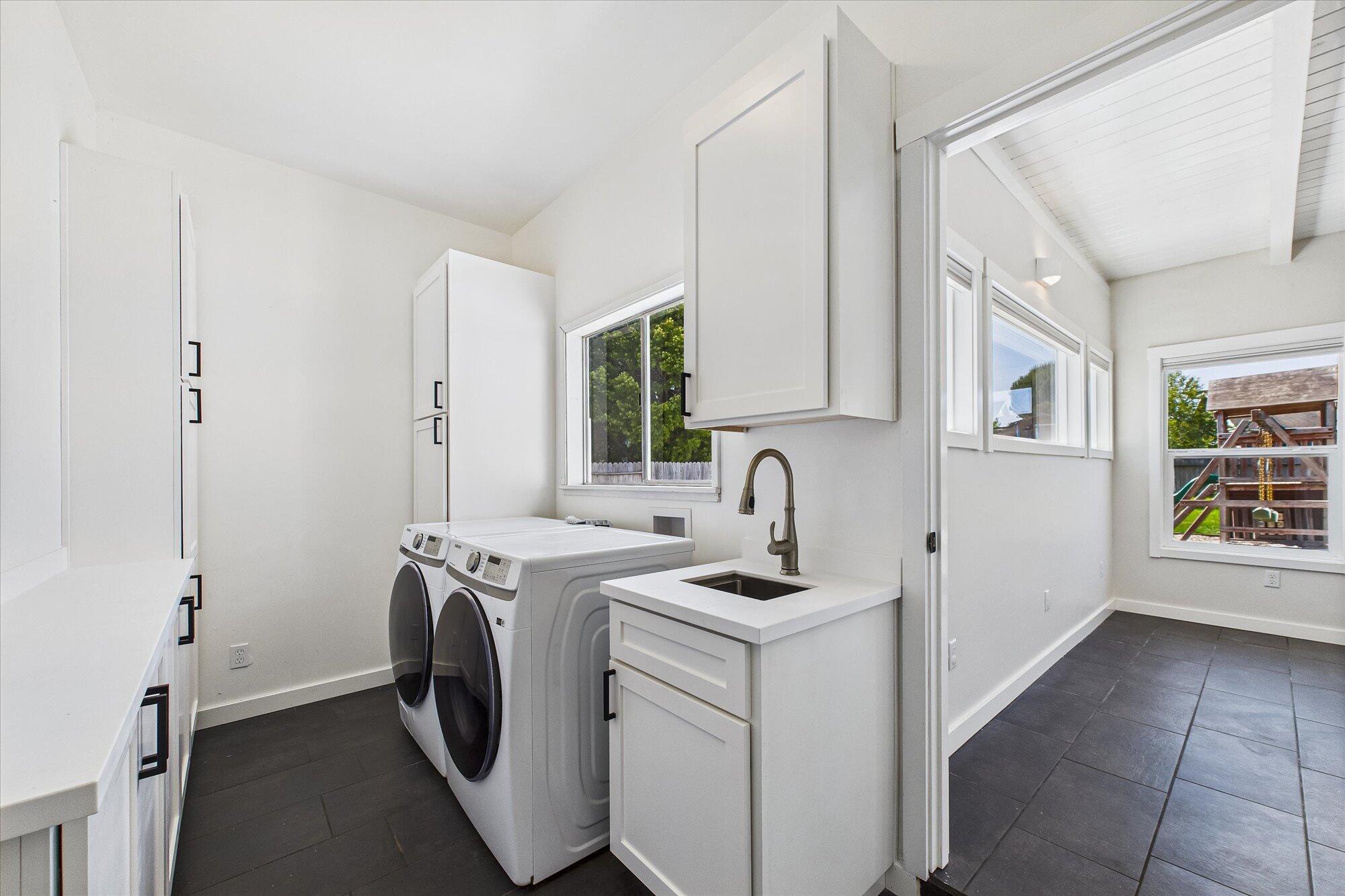 1904 Pickett Road, McKinleyville