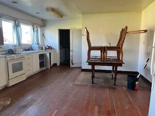 1875 Eel River Drive