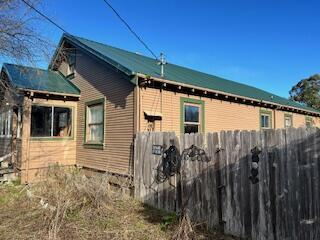 1875 Eel River Drive