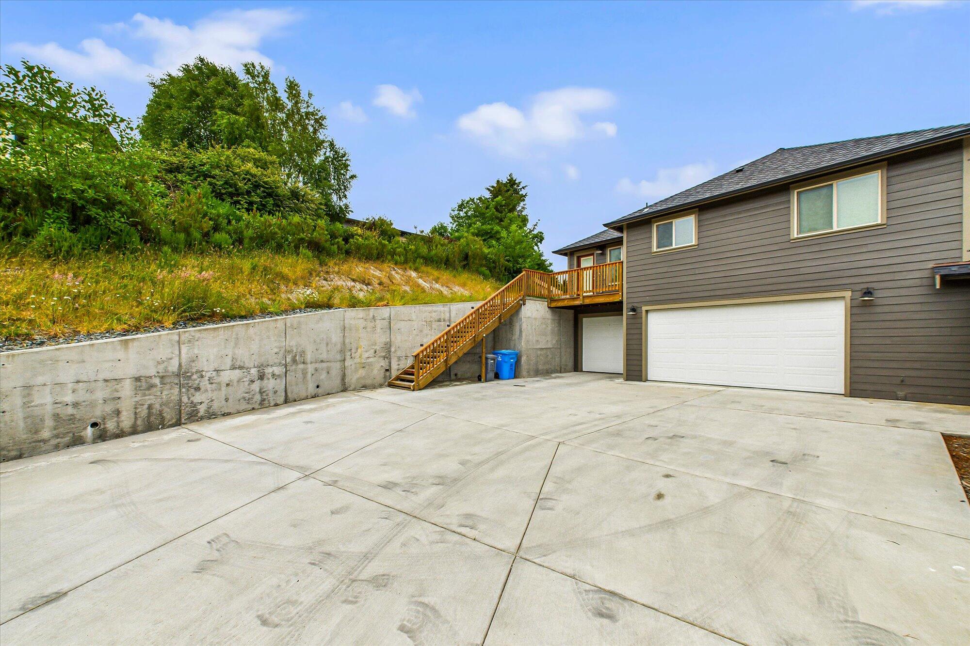 28 + 30 Blue Spruce Drive