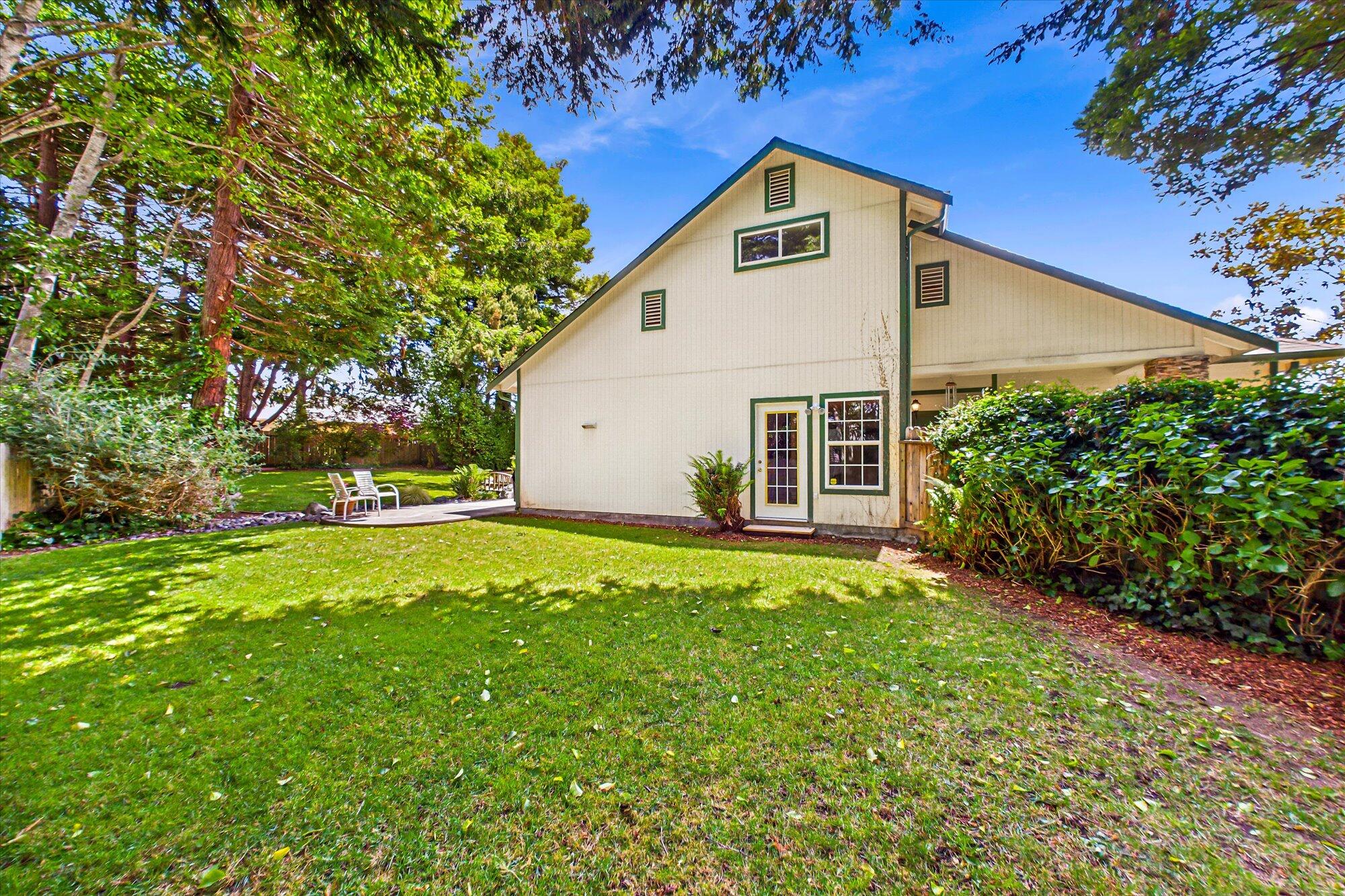 1383 Chaparral Avenue, McKinleyville