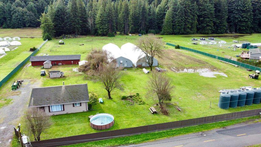 926 Holmes Flat Road