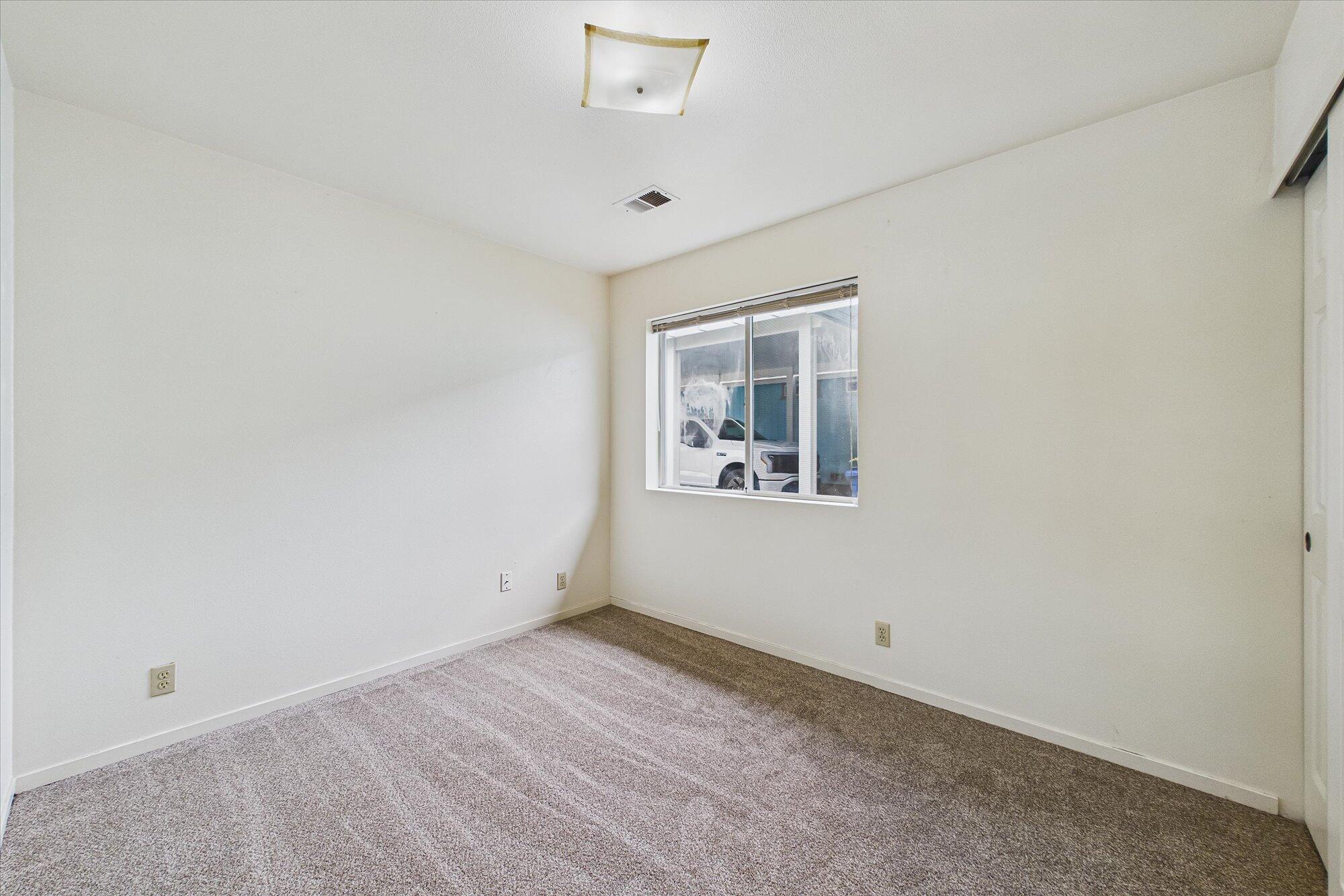 2070 Thiel Avenue, McKinleyville