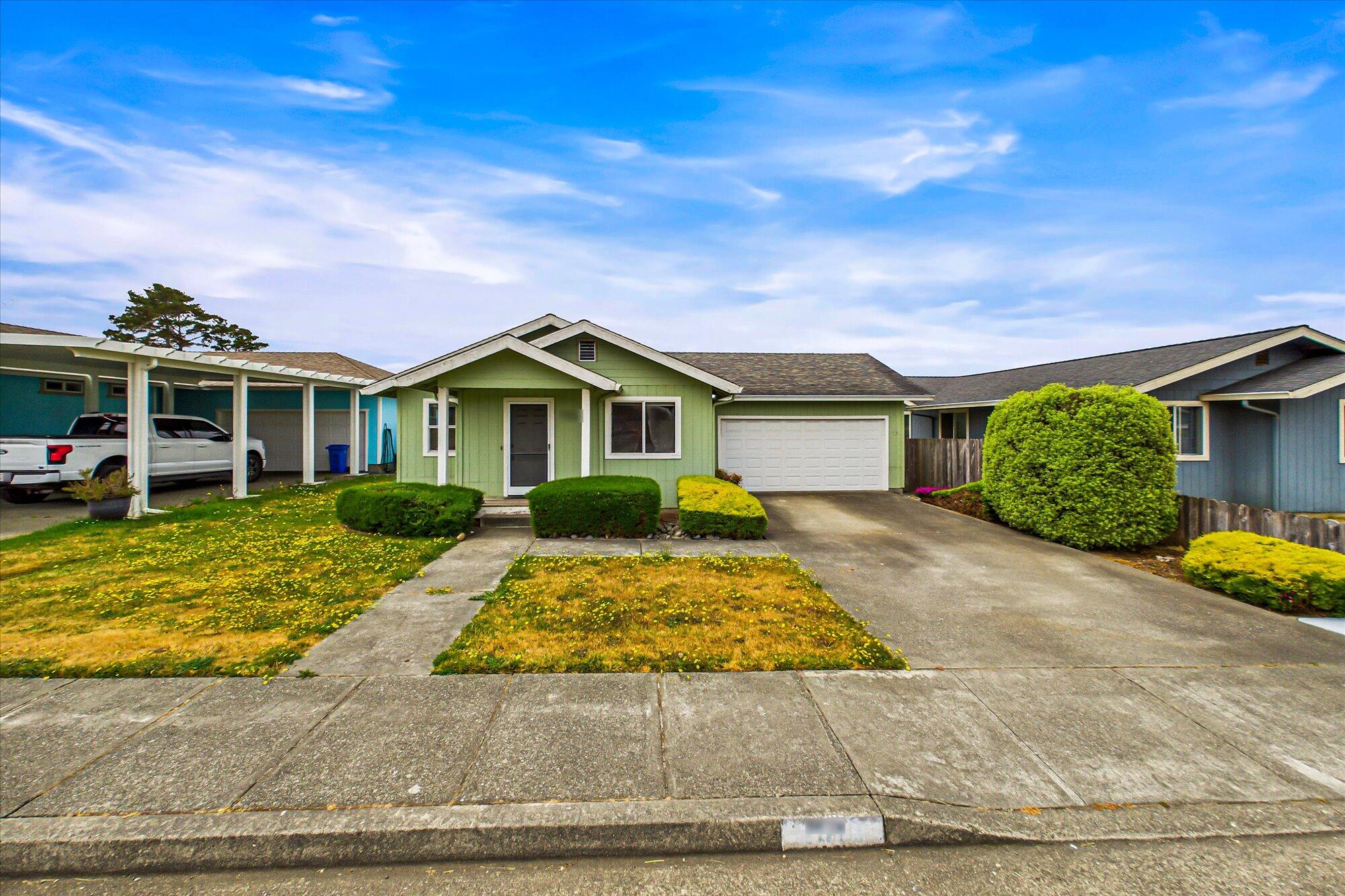 2070 Thiel Avenue, McKinleyville