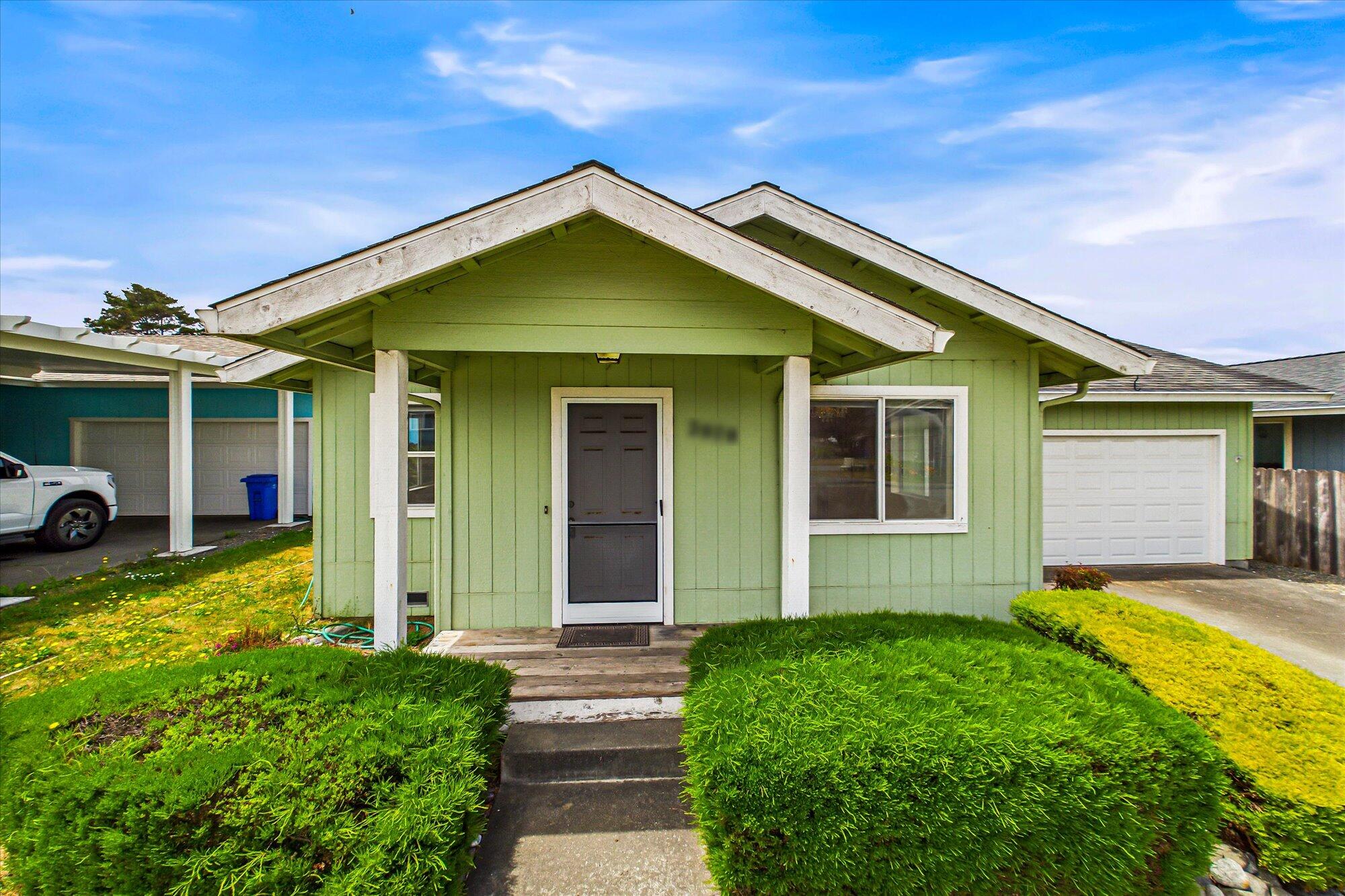 2070 Thiel Avenue, McKinleyville