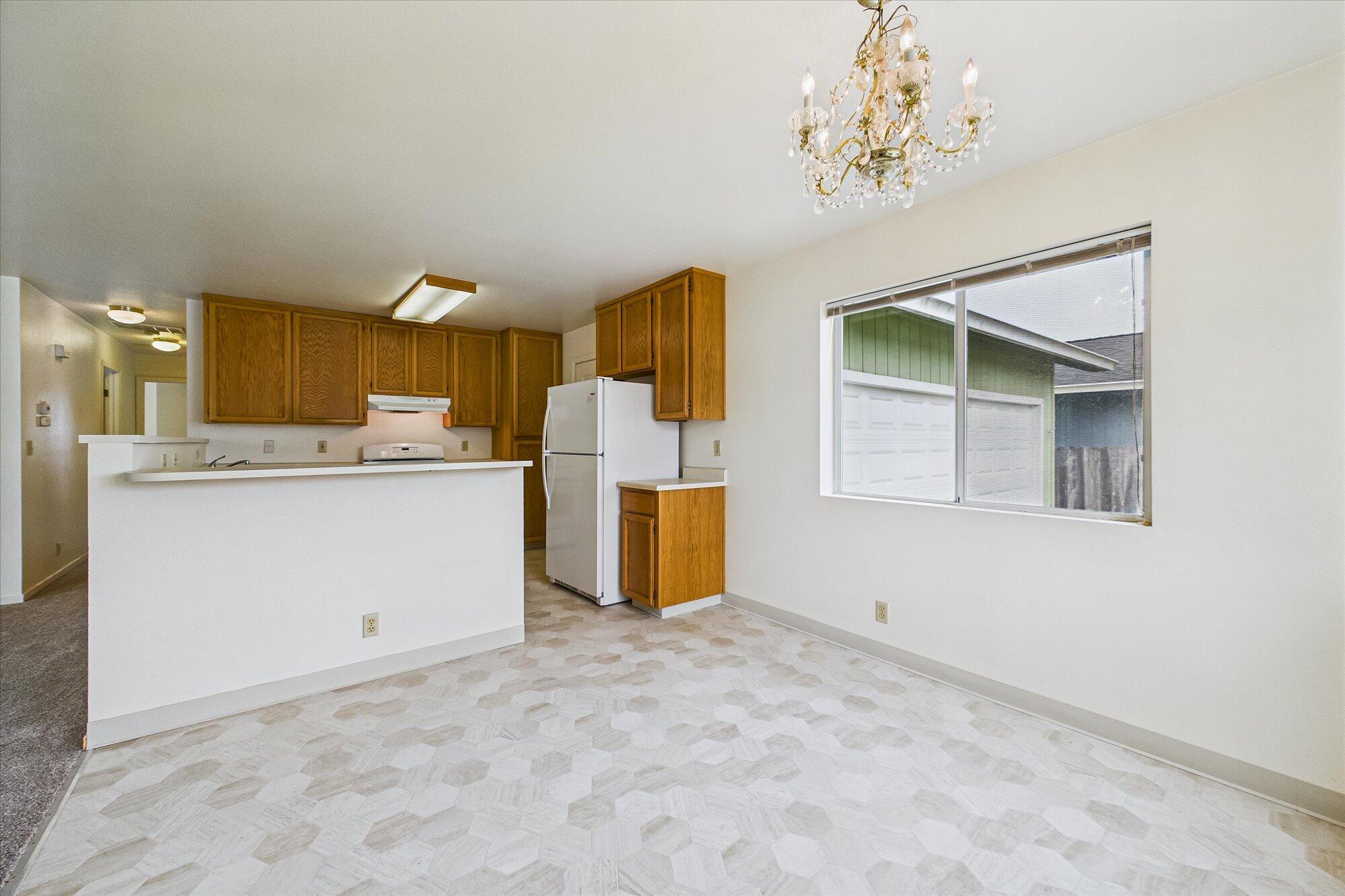2070 Thiel Avenue, McKinleyville