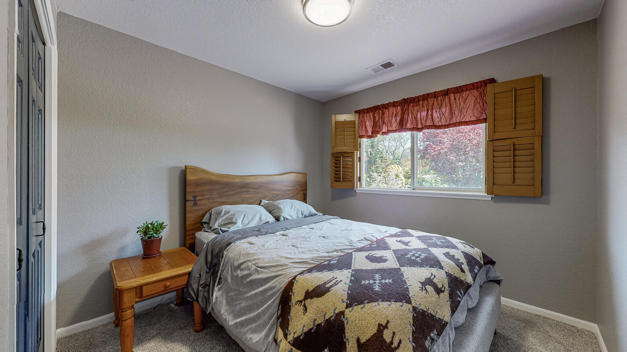 1358 School Road, McKinleyville
