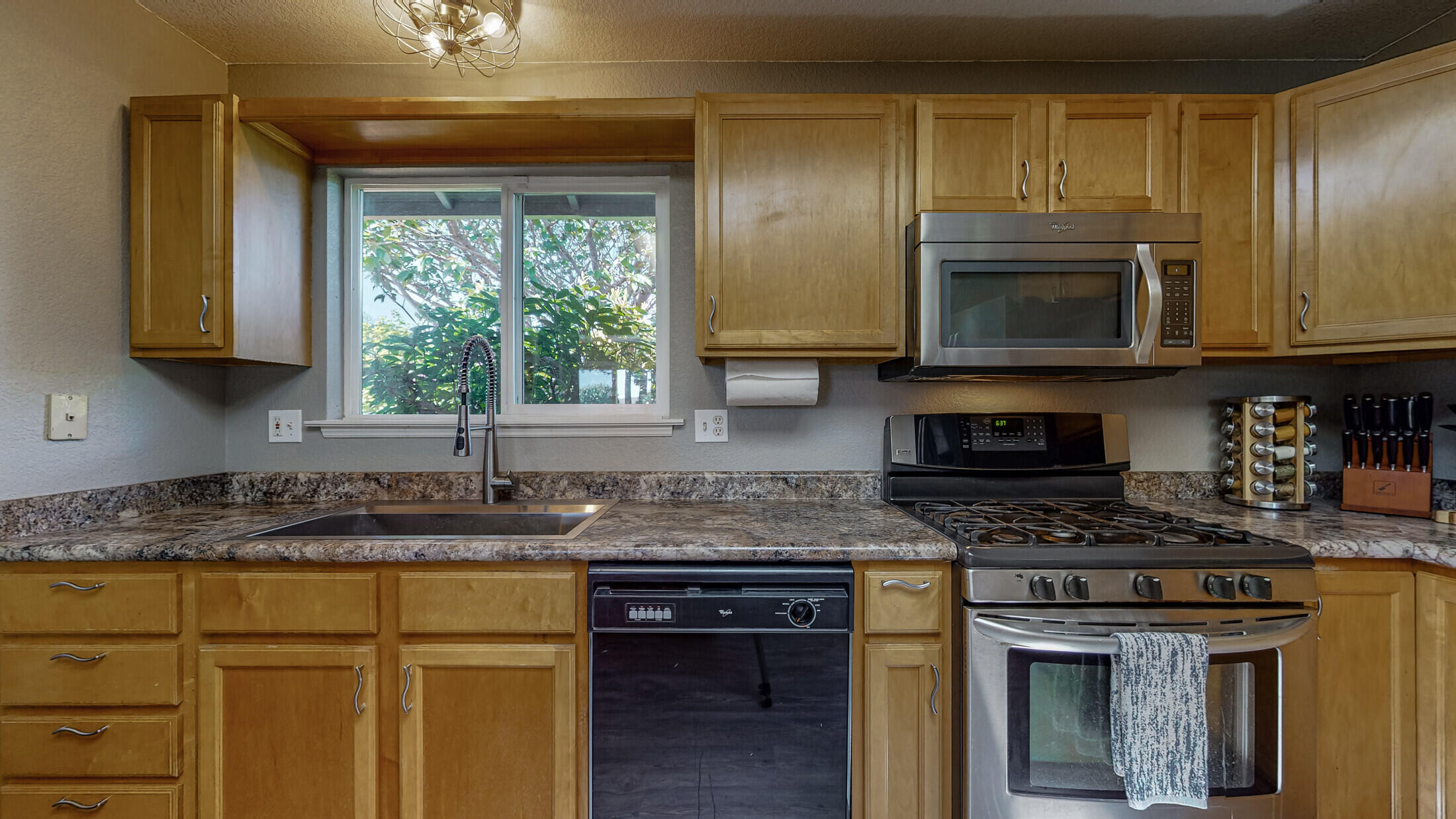 1358 School Road, McKinleyville