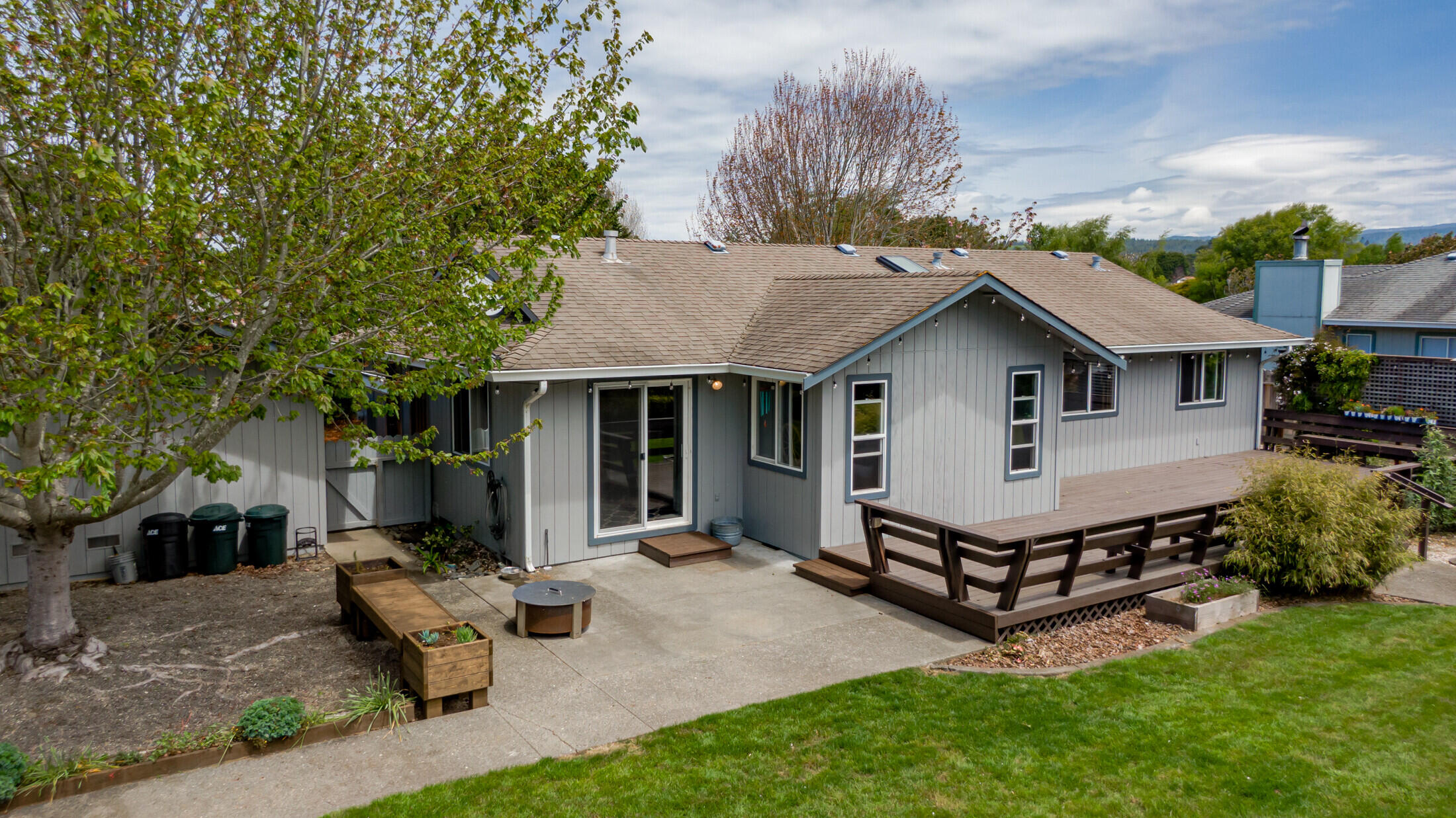 1358 School Road, McKinleyville