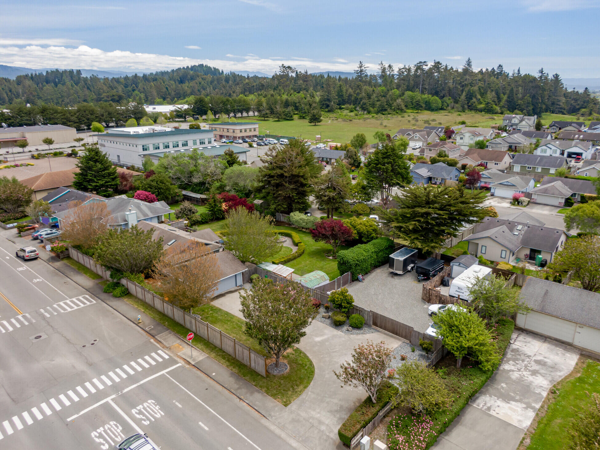 1358 School Road, McKinleyville